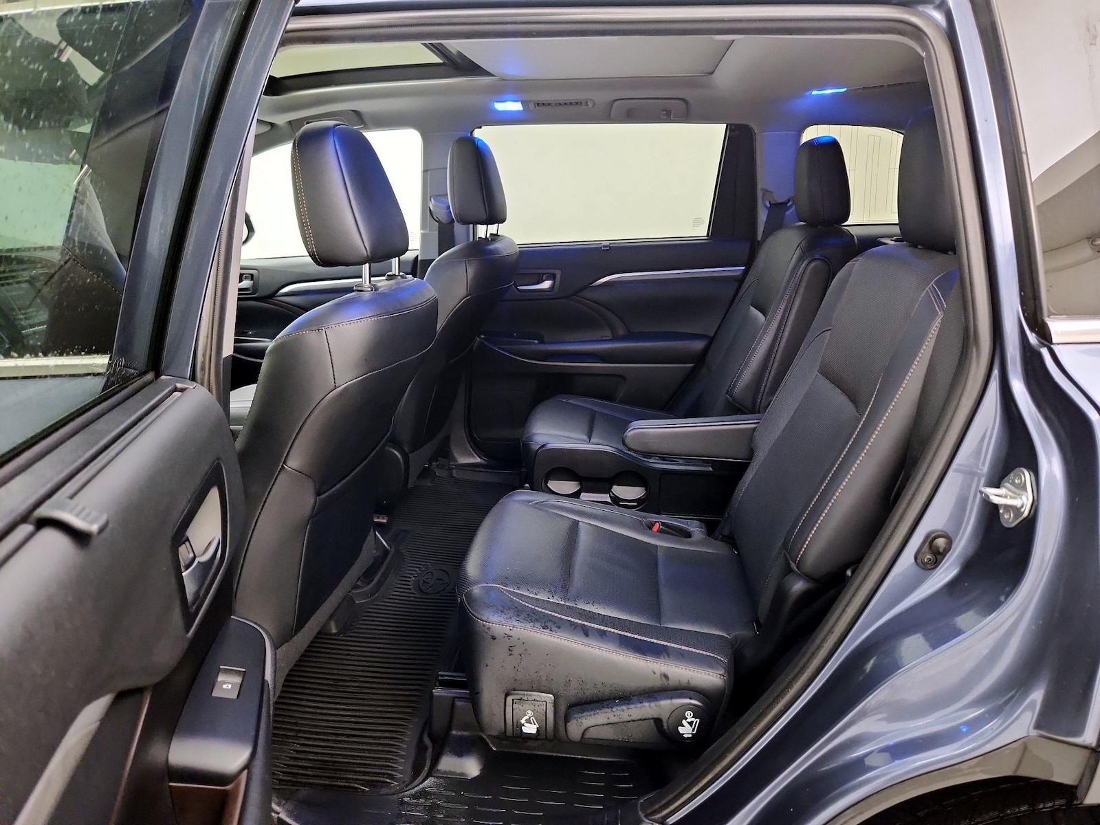 Rear Air Conditioning