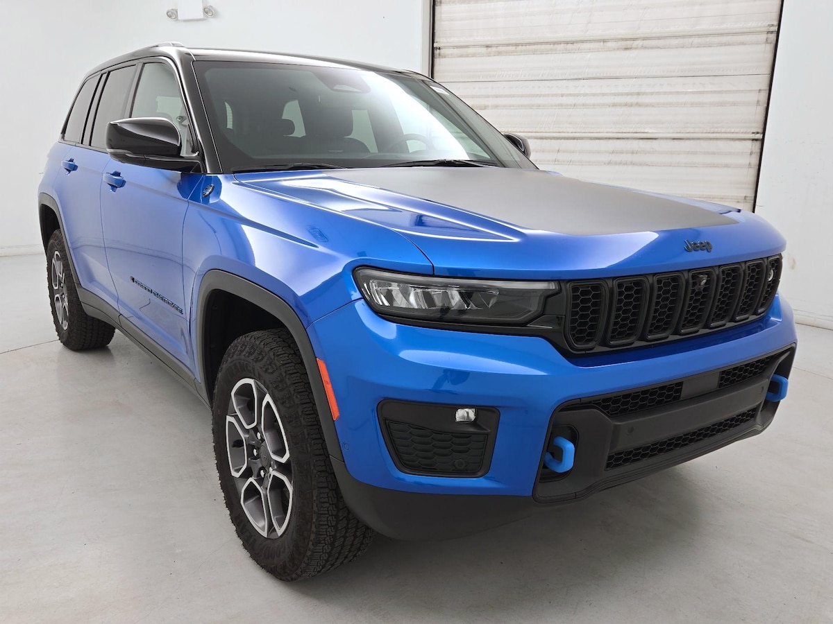 Featured vehicle
