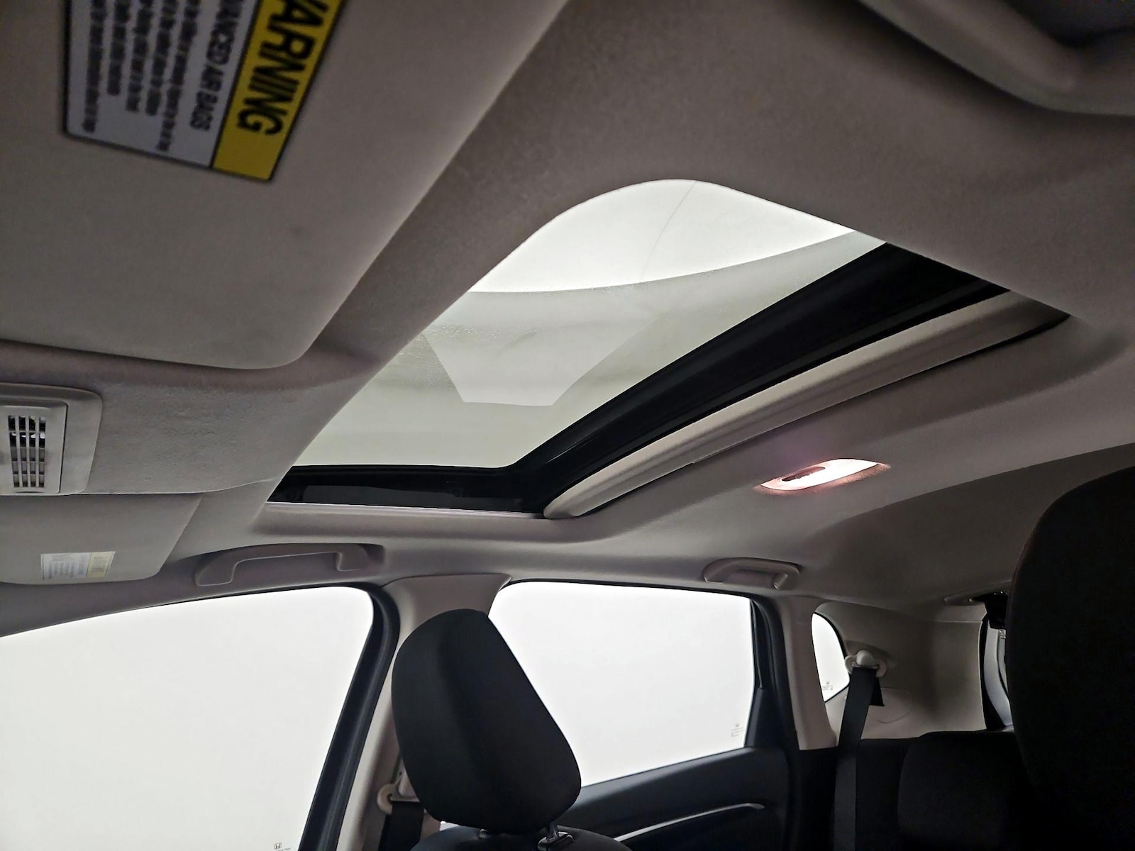 Sunroof(s) & Overhead Airbags