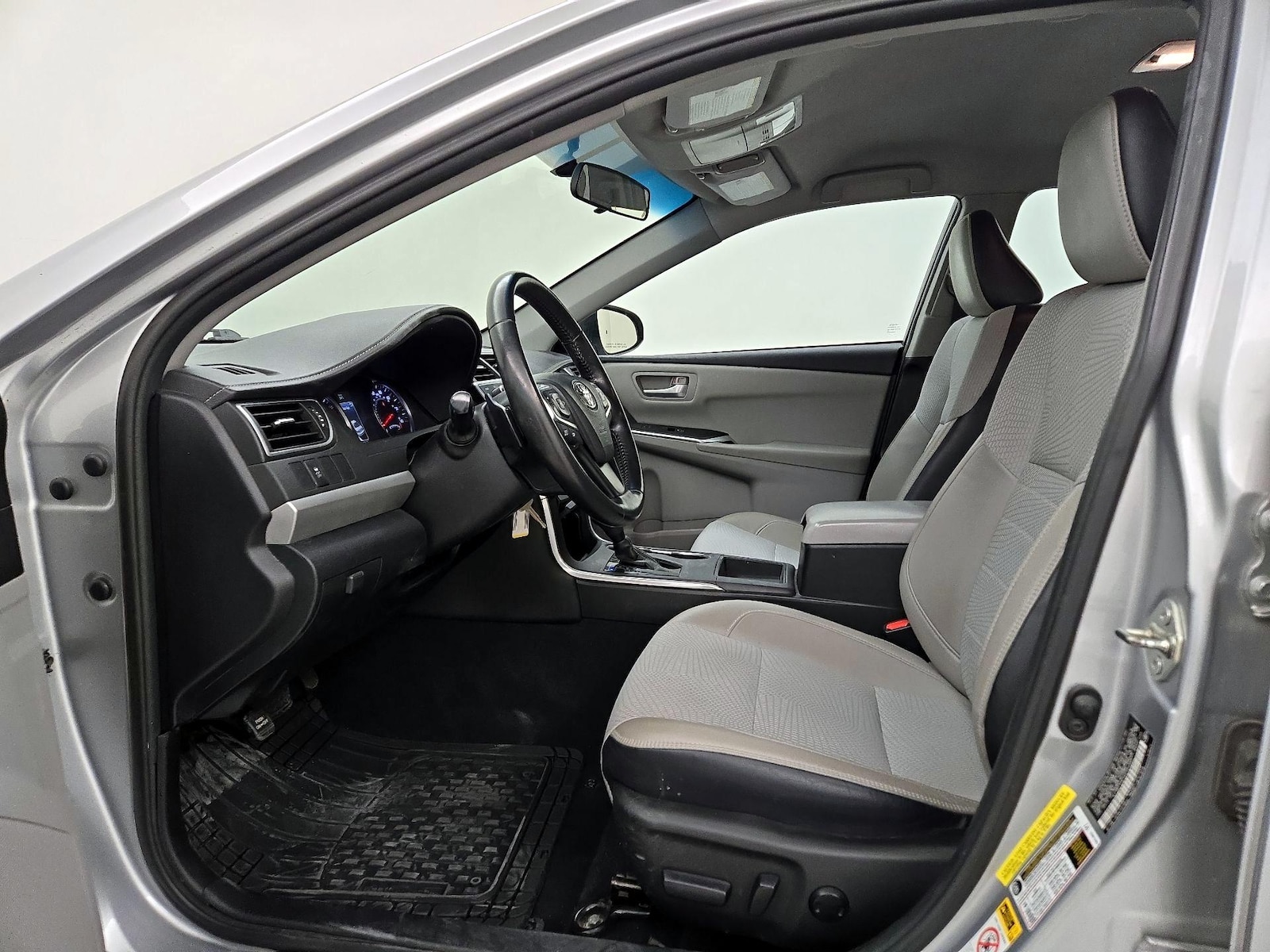 Power Seat(s) & Side Airbags