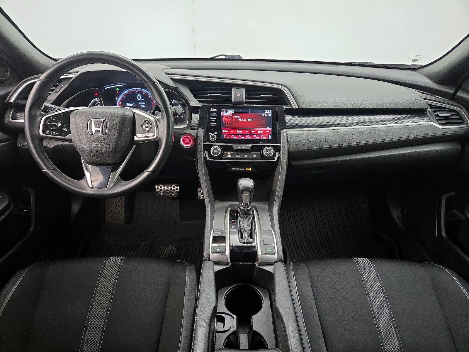 Apple CarPlay® & Android Auto™
