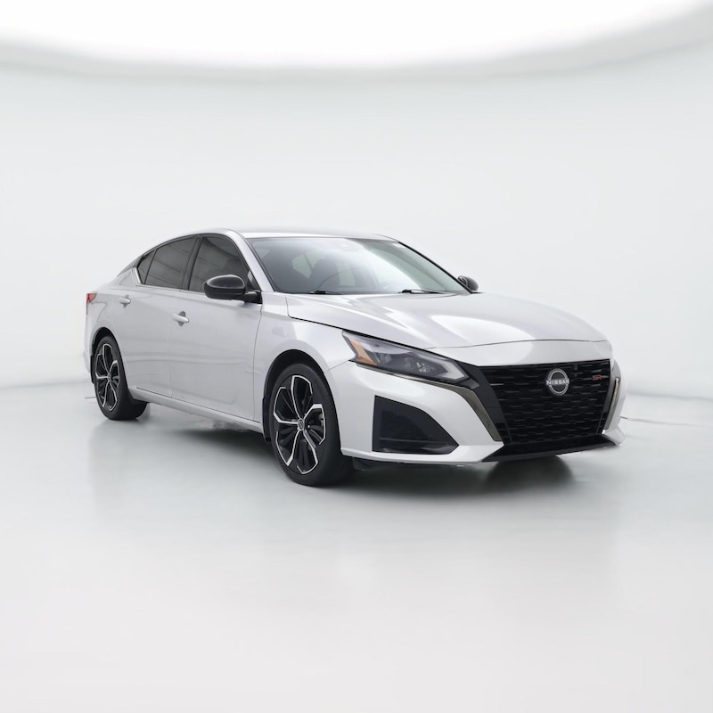 2023 Nissan Altima SR