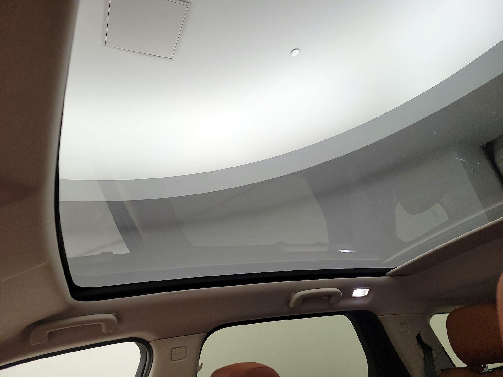 Skylight(s) & Overhead Airbags