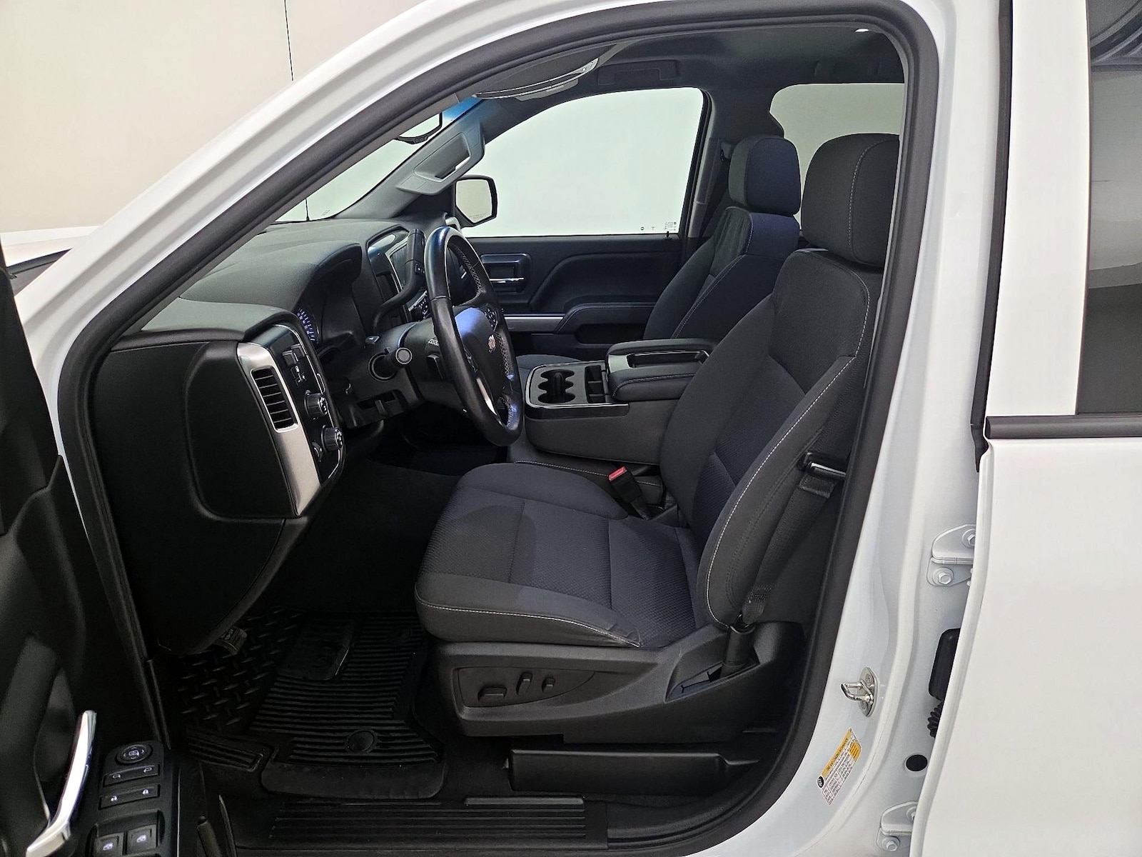 Power Seat(s) & Side Airbags