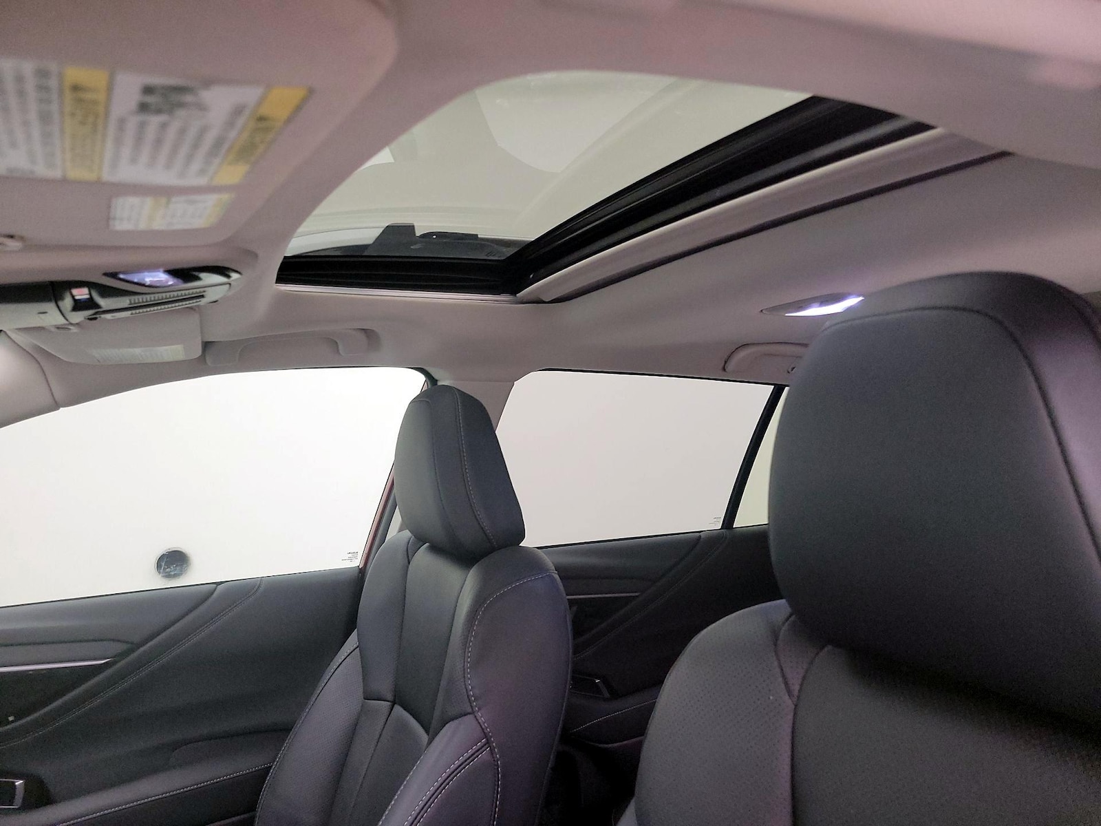 Sunroof(s) & Overhead Airbags