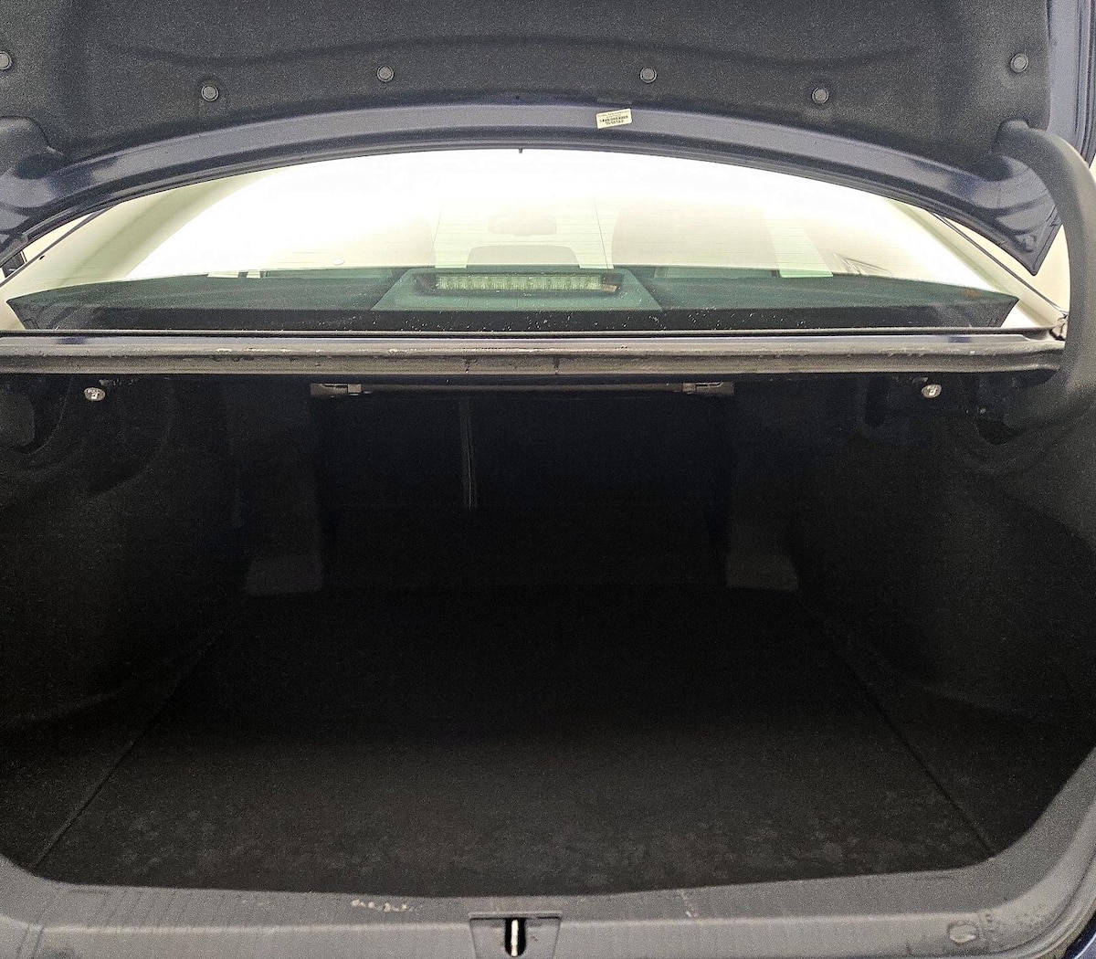 Trunk/Cargo (Seats Up)