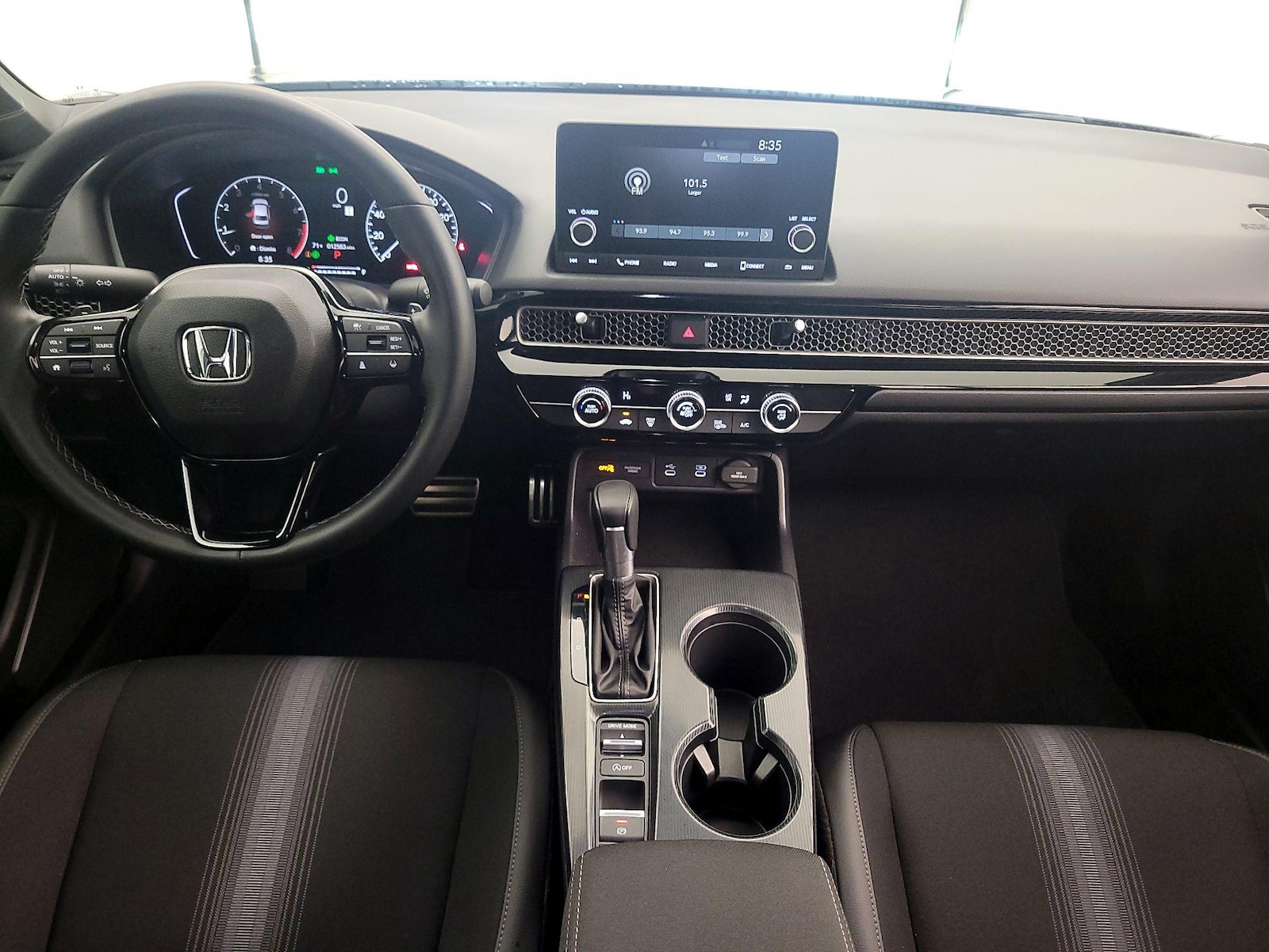 Apple CarPlay® & Android Auto™