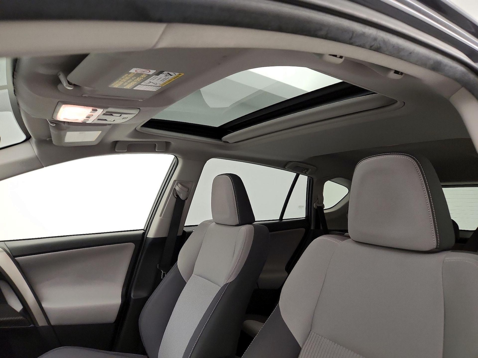 Sunroof(s) & Overhead Airbags