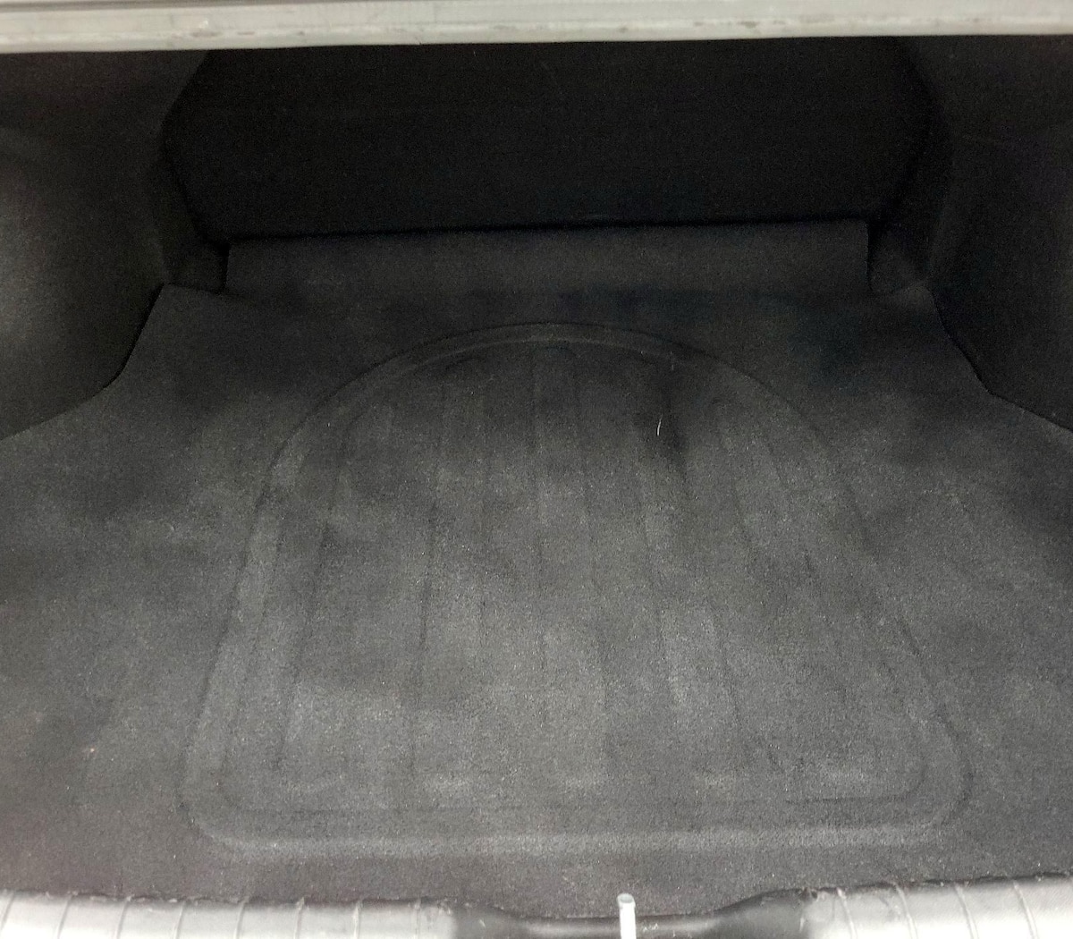 Trunk/Cargo (Seats Up)