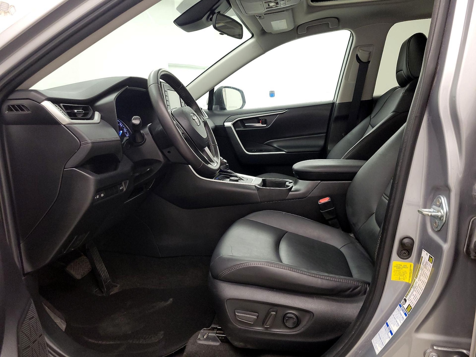 Power Seat(s) & Side Airbags