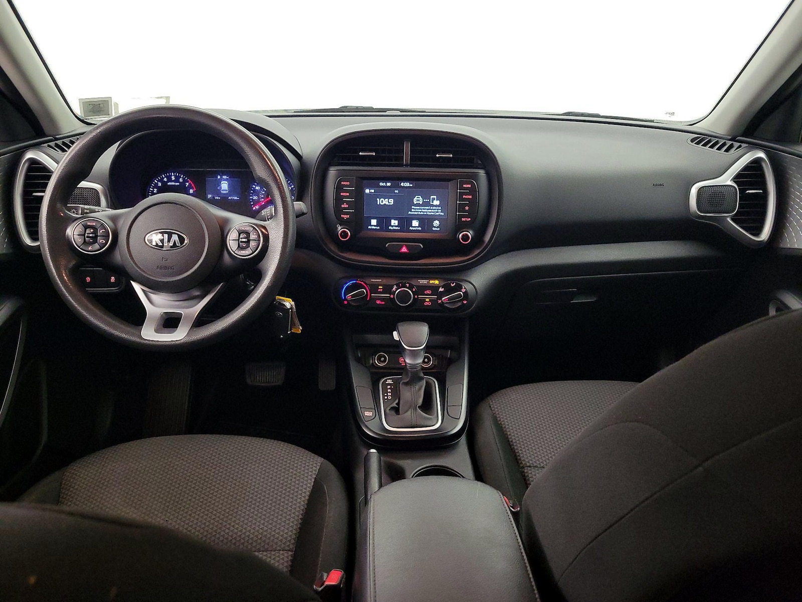Apple CarPlay® & Android Auto™