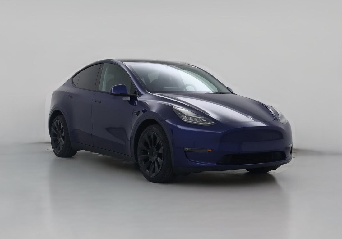 2022 Tesla Model Y Long Range All-Wheel Drive in Blue — CarMax photo