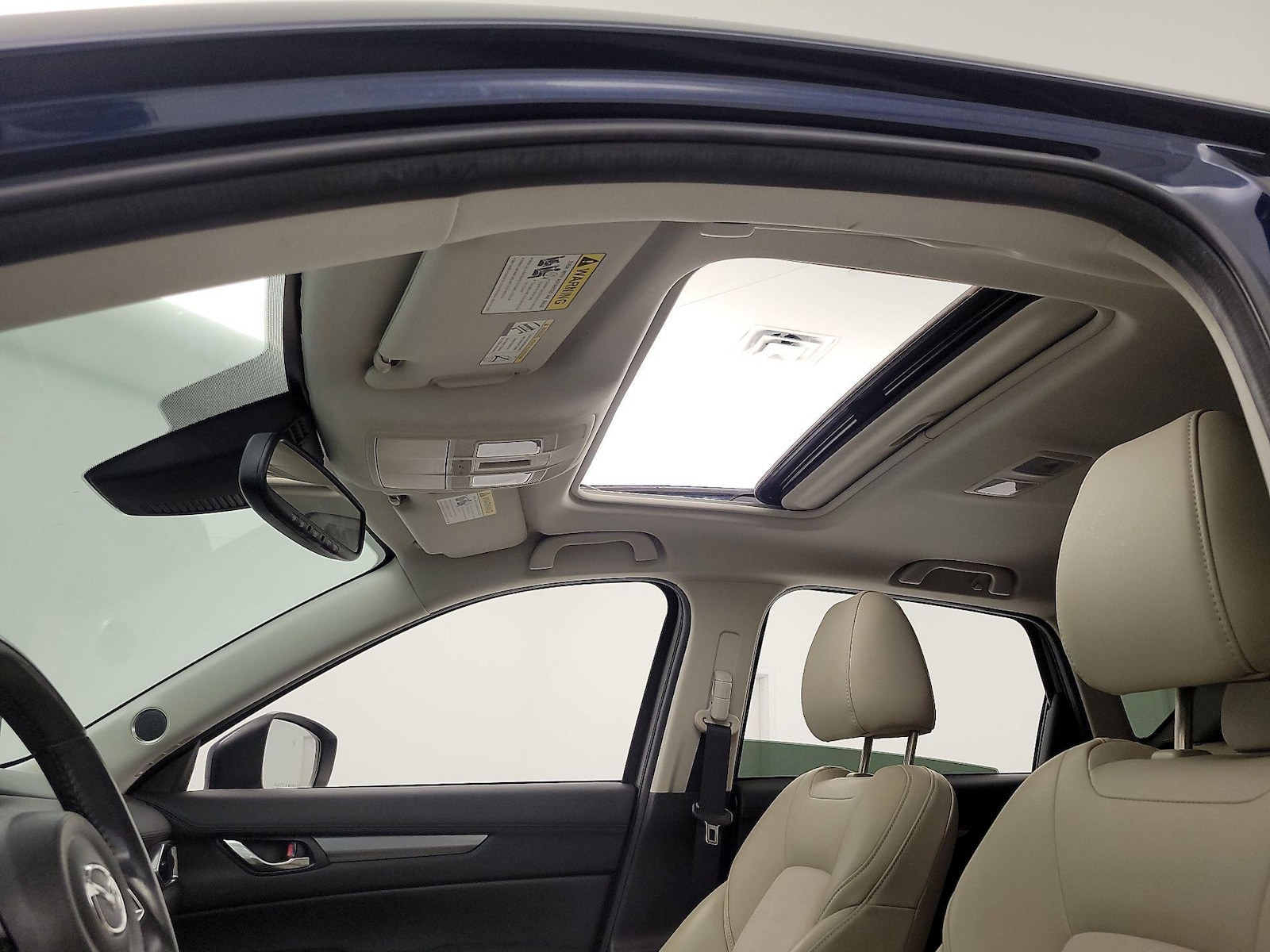 Sunroof(s) & Overhead Airbags