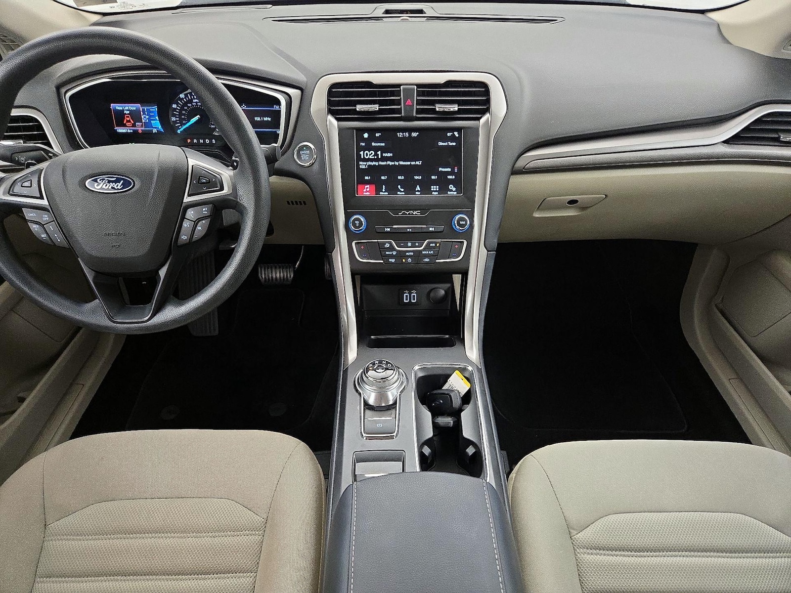 Apple CarPlay® & Android Auto™