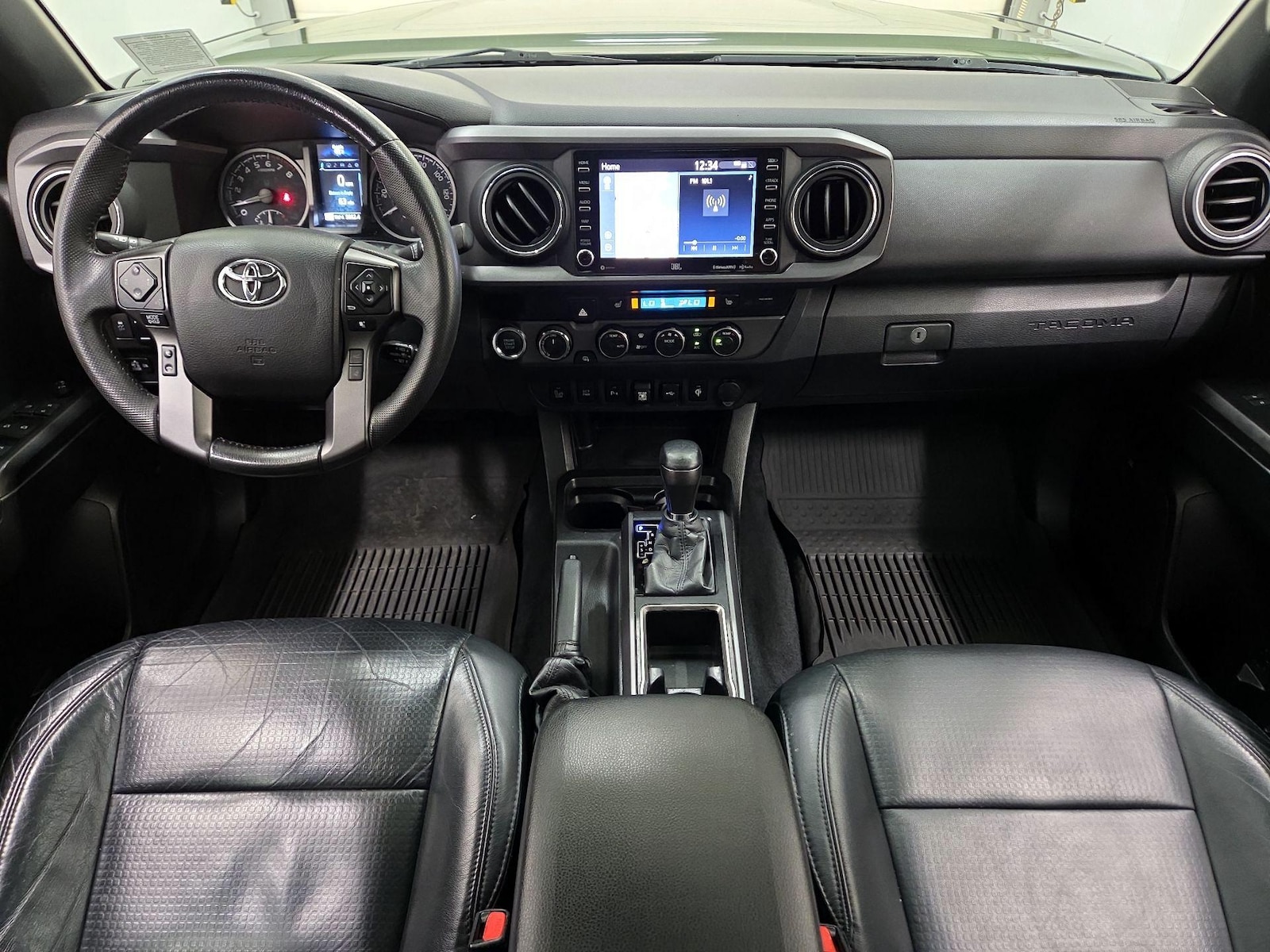 Apple CarPlay® & Android Auto™