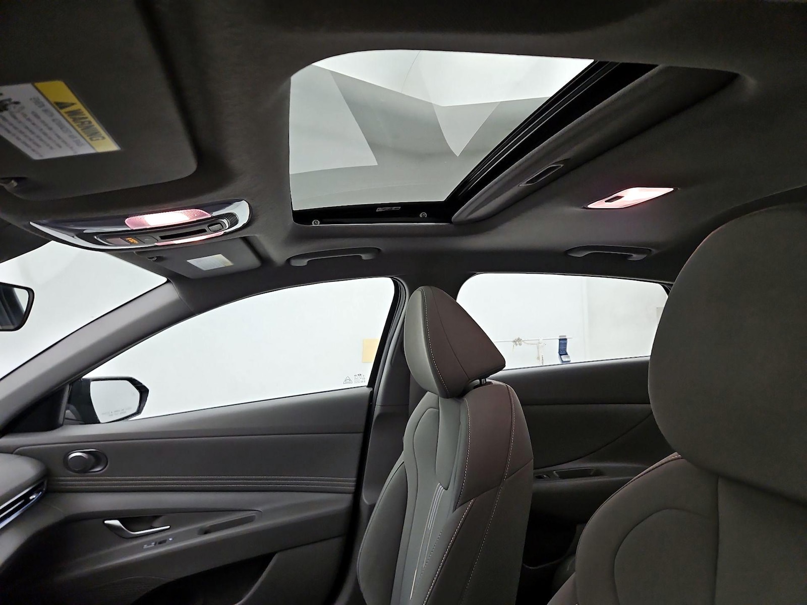 Sunroof(s) & Overhead Airbags