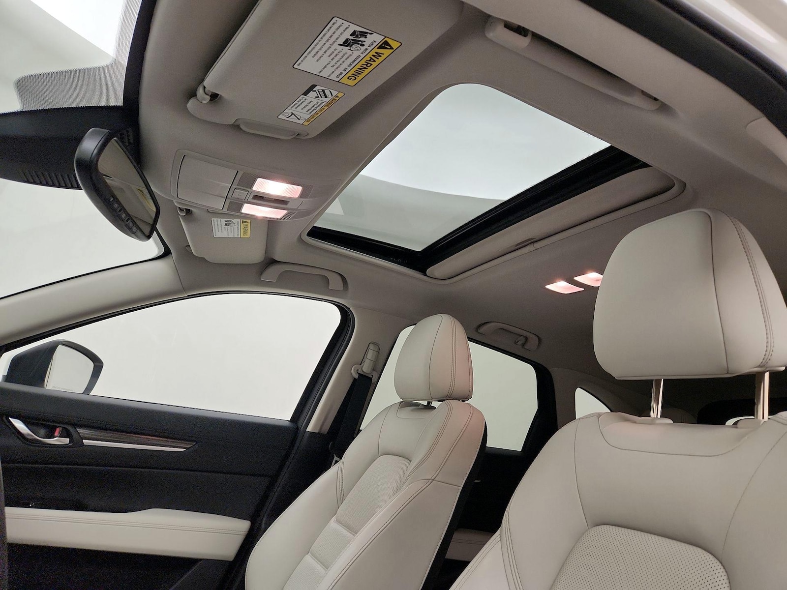 Sunroof(s) & Overhead Airbags