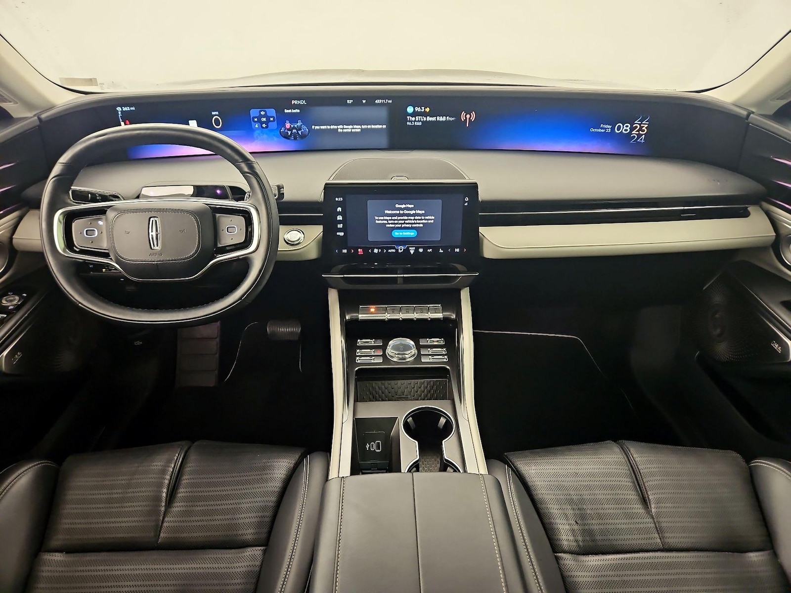 Apple CarPlay® & Android Auto™
