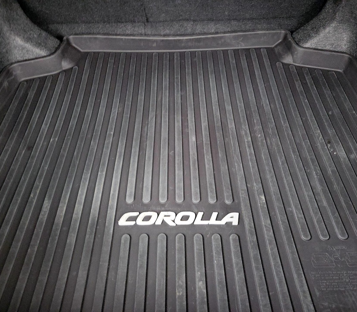 Trunk/Cargo (Seats Up)