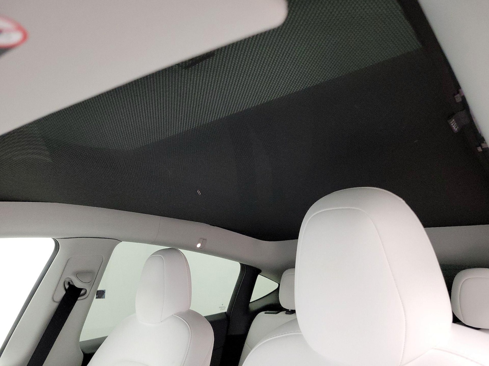 Skylight(s) & Overhead Airbags