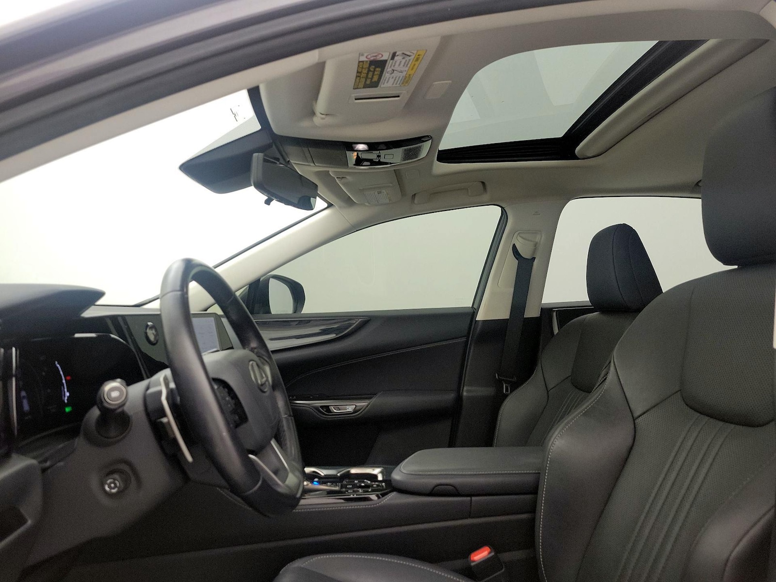 Sunroof(s) & Overhead Airbags