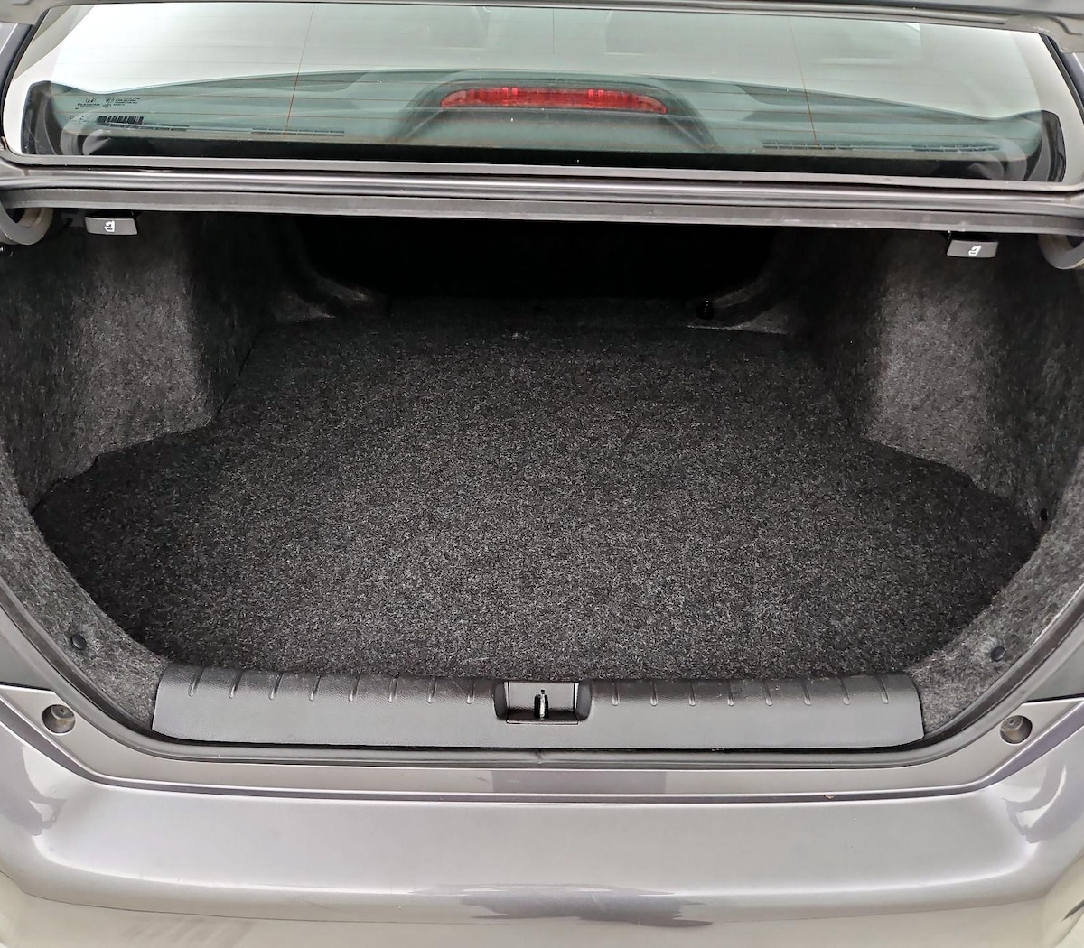 Trunk/Cargo (Seats Up)