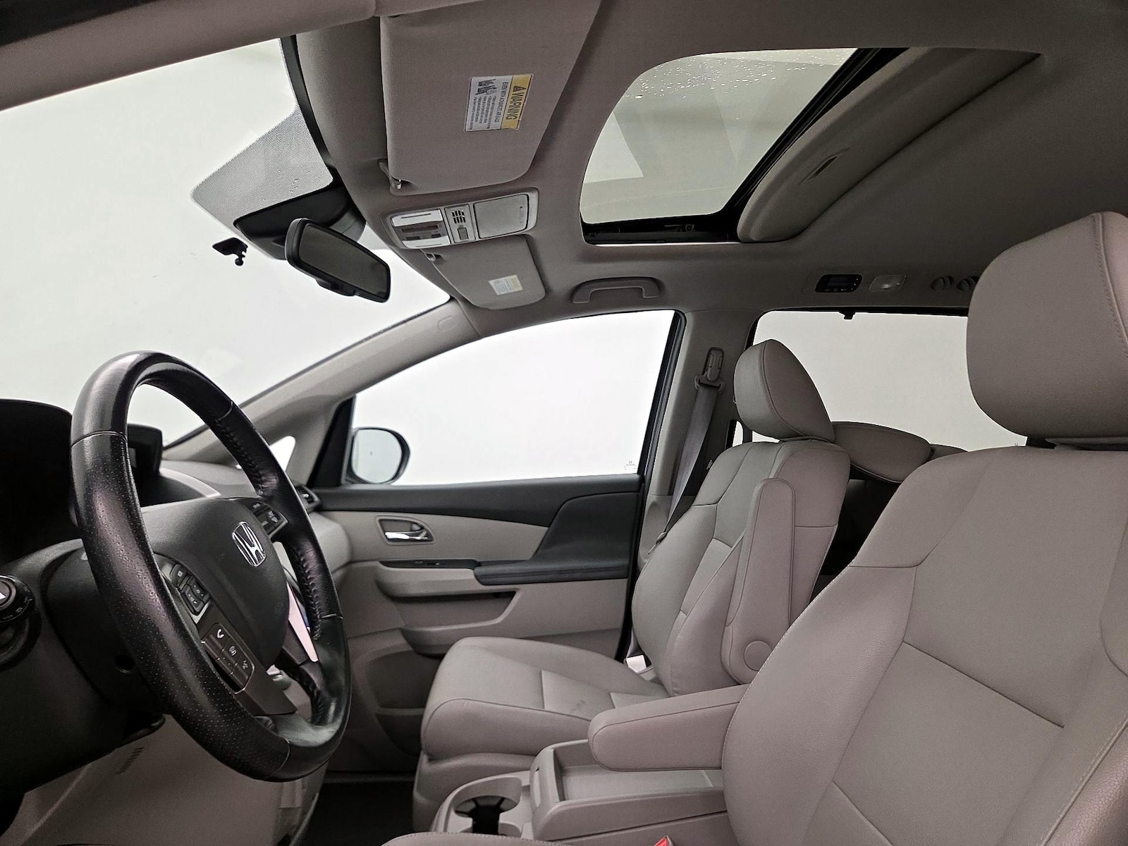 Sunroof(s) & Overhead Airbags