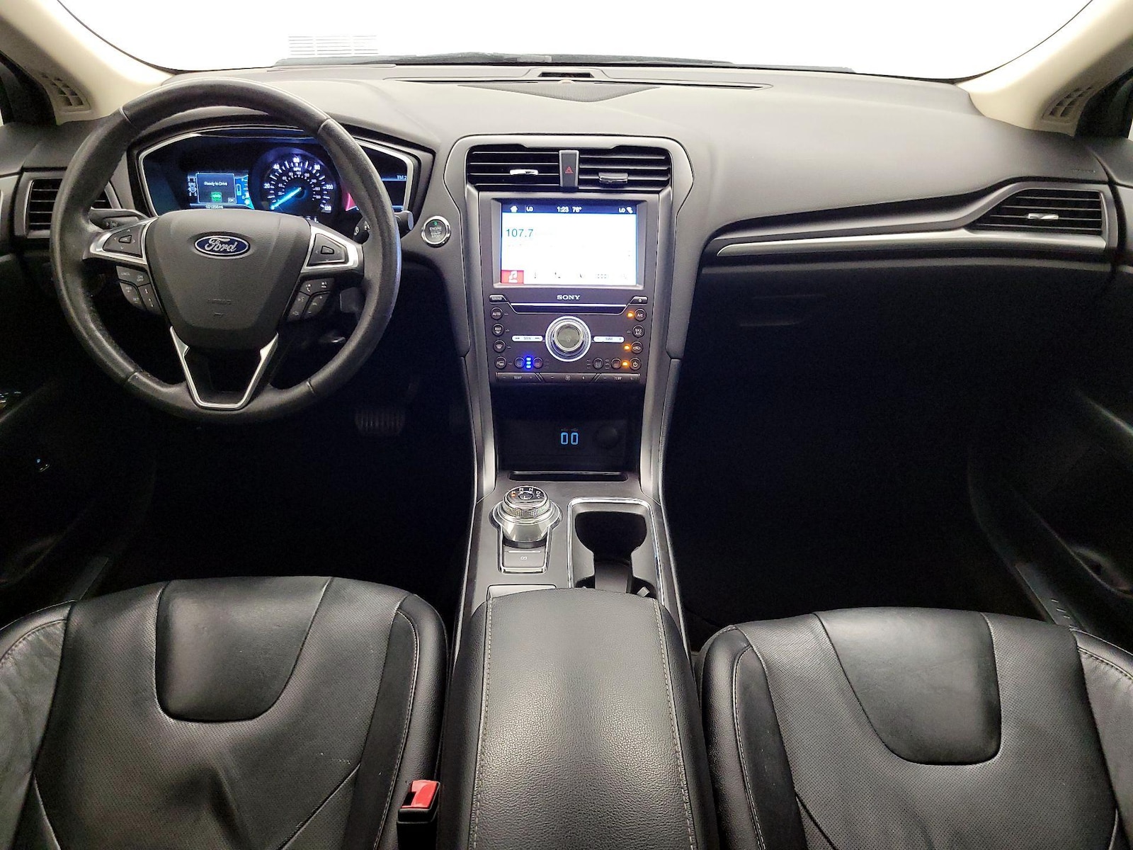 Apple CarPlay® & Android Auto™