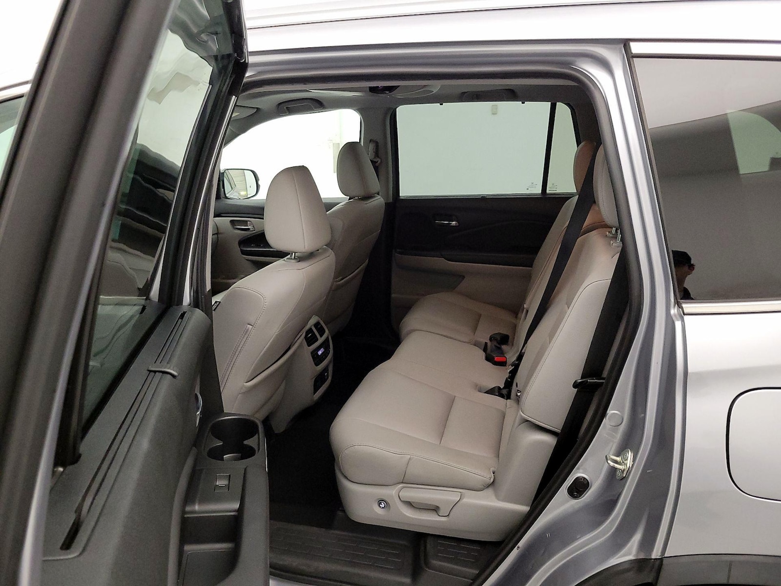 Rear Air Conditioning