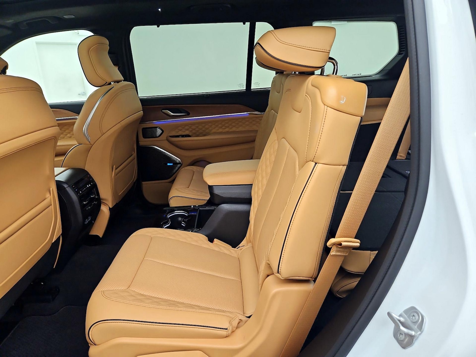 Rear Air Conditioning