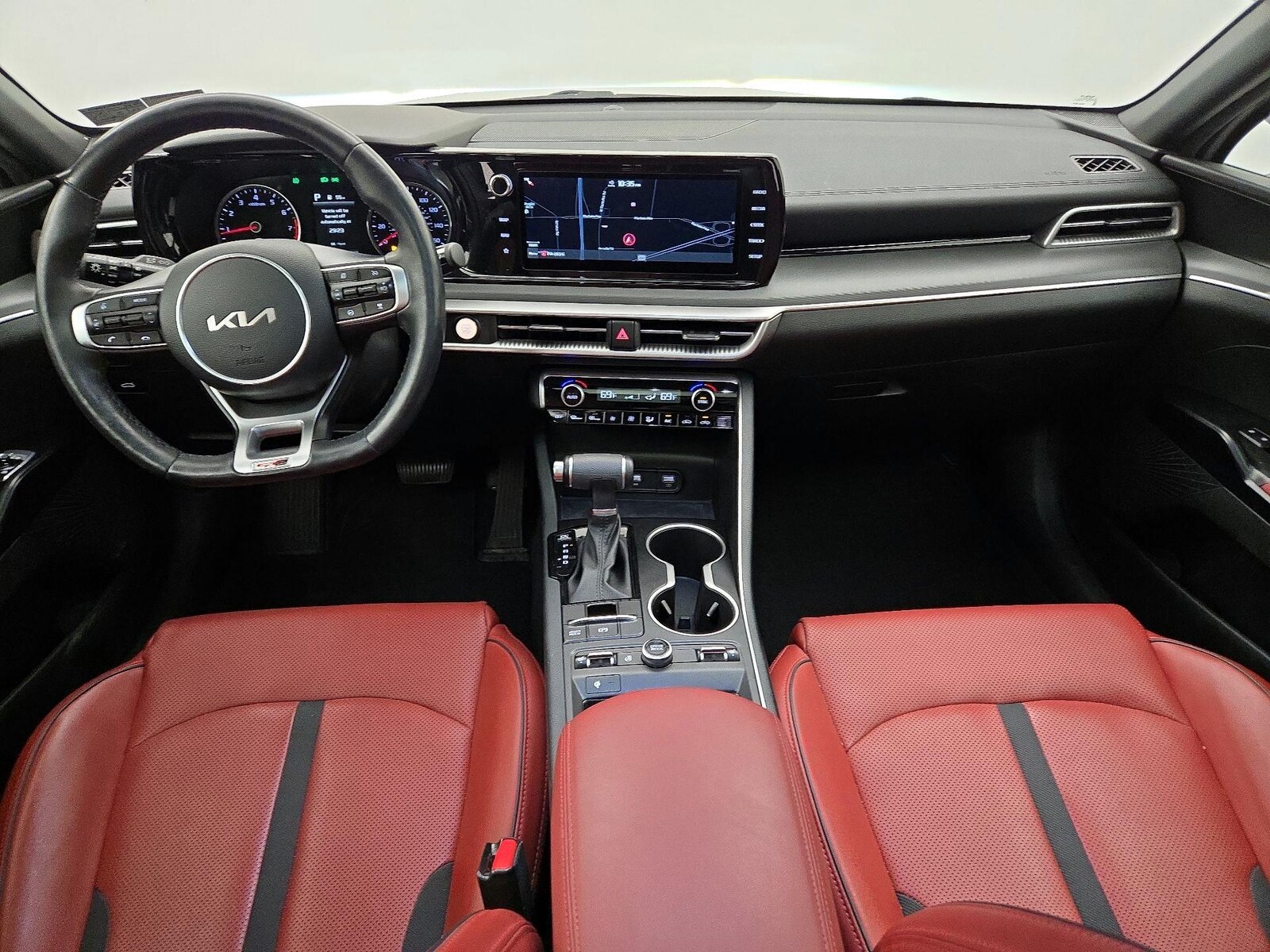 Apple CarPlay® & Android Auto™