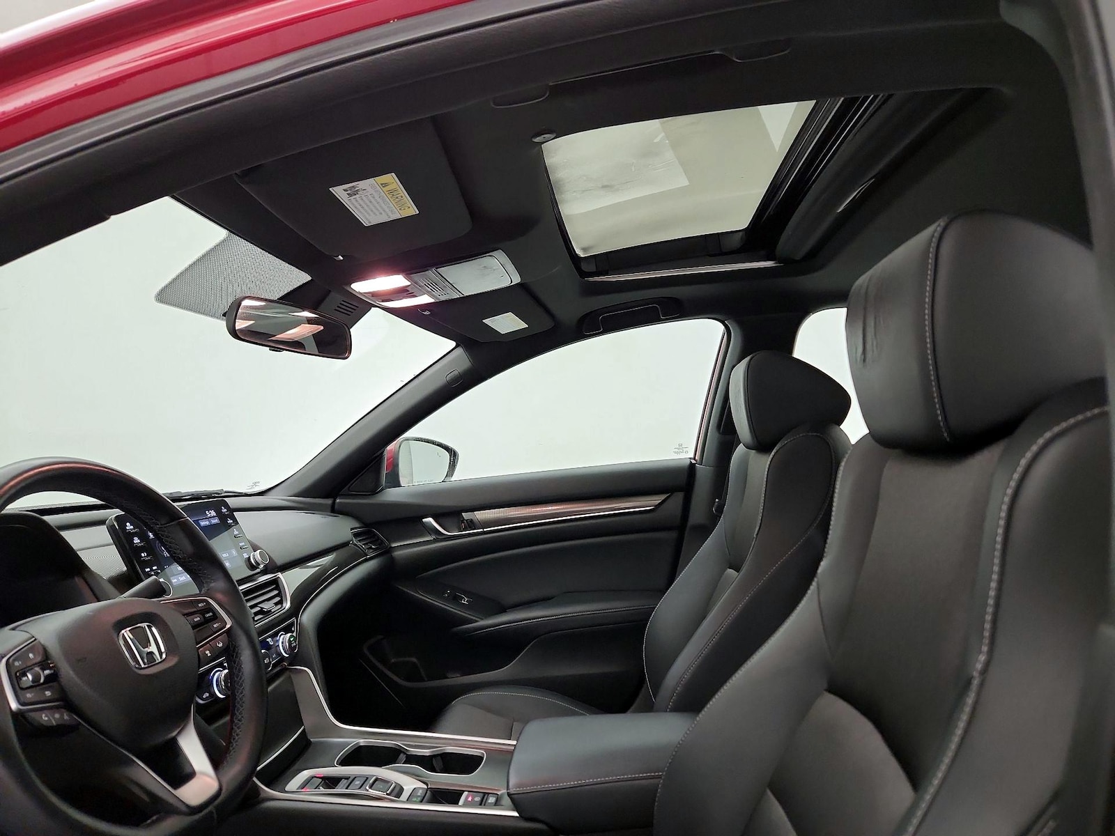 Sunroof(s) & Overhead Airbags