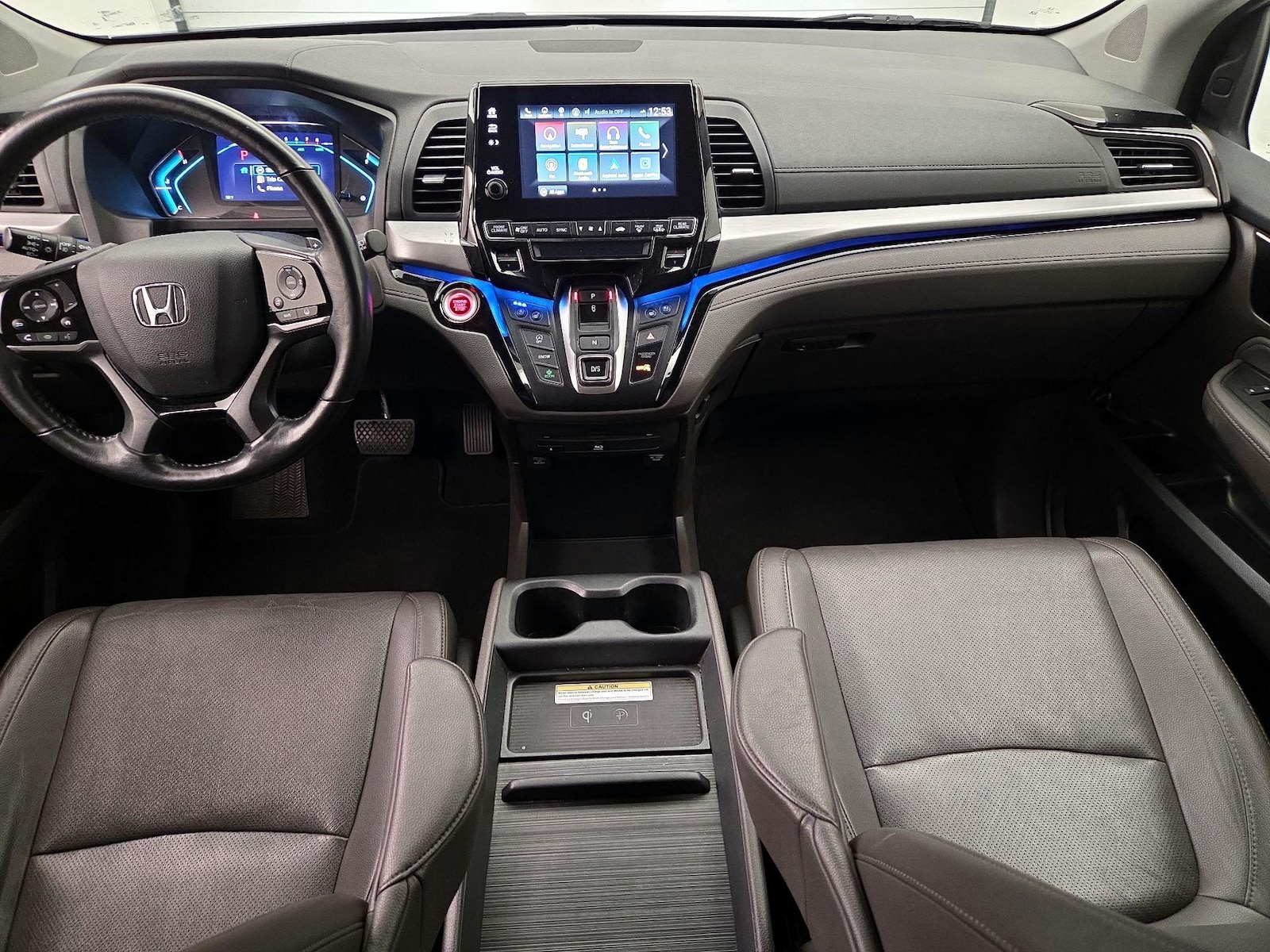 Apple CarPlay® & Android Auto™