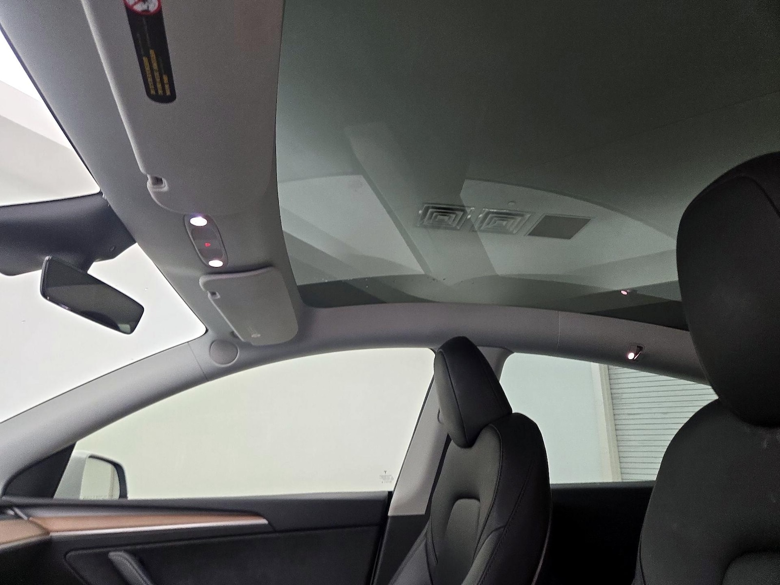 Skylight(s) & Overhead Airbags