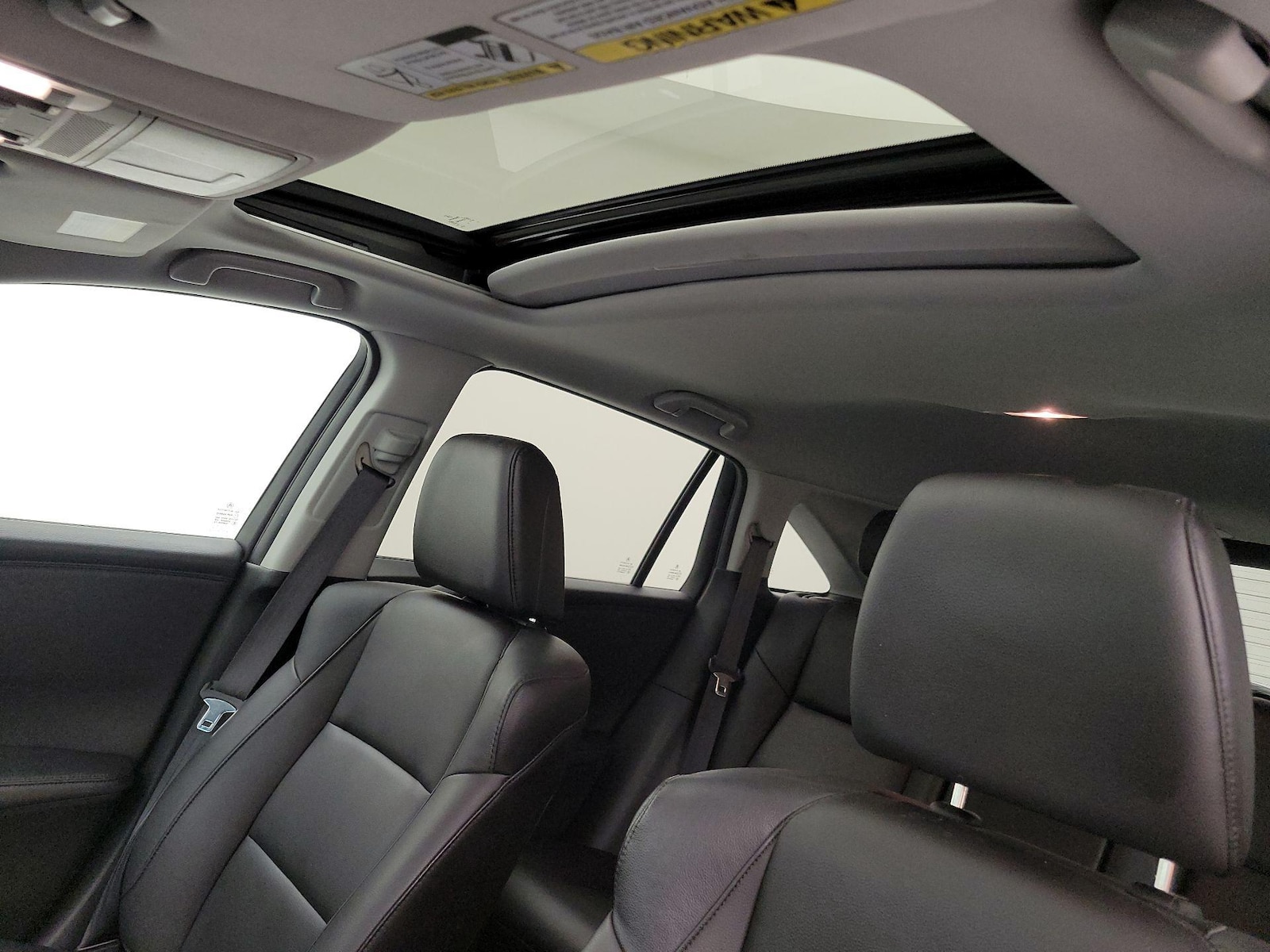 Sunroof(s) & Overhead Airbags