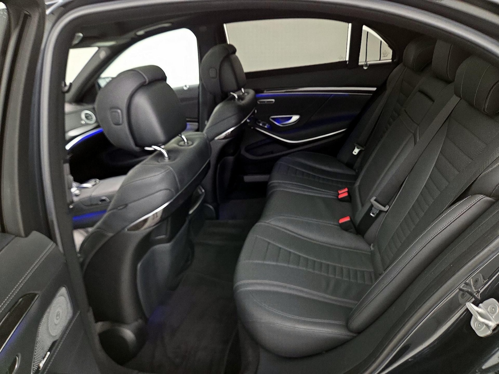 Rear Entertainment System