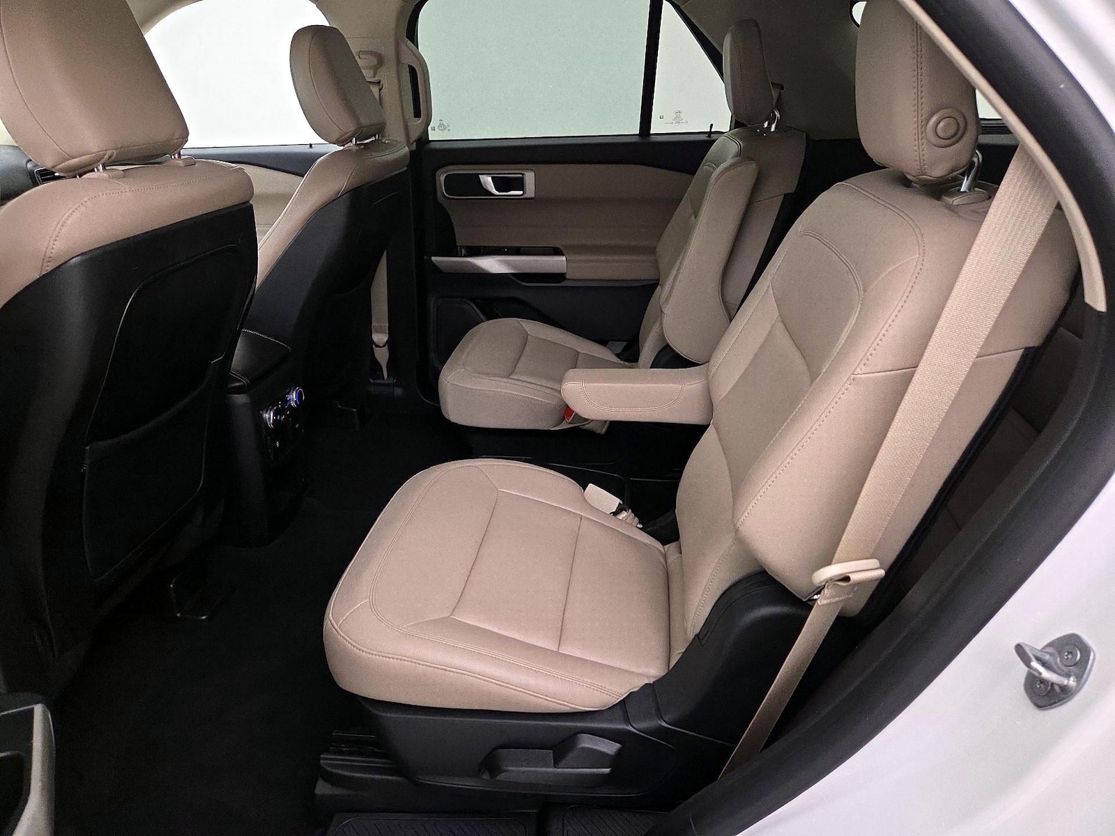 Rear Air Conditioning