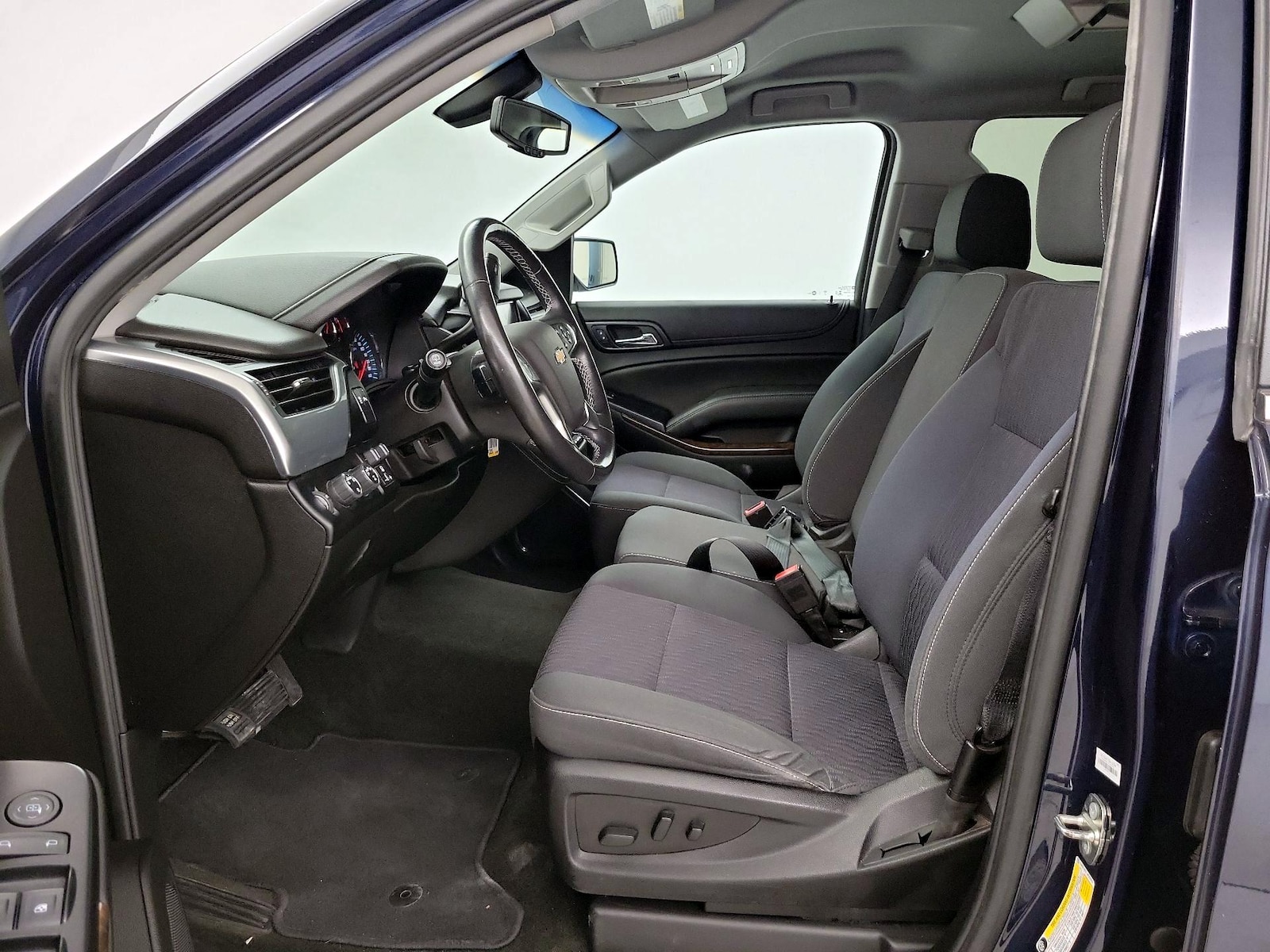 Power Seat(s) & Side Airbags