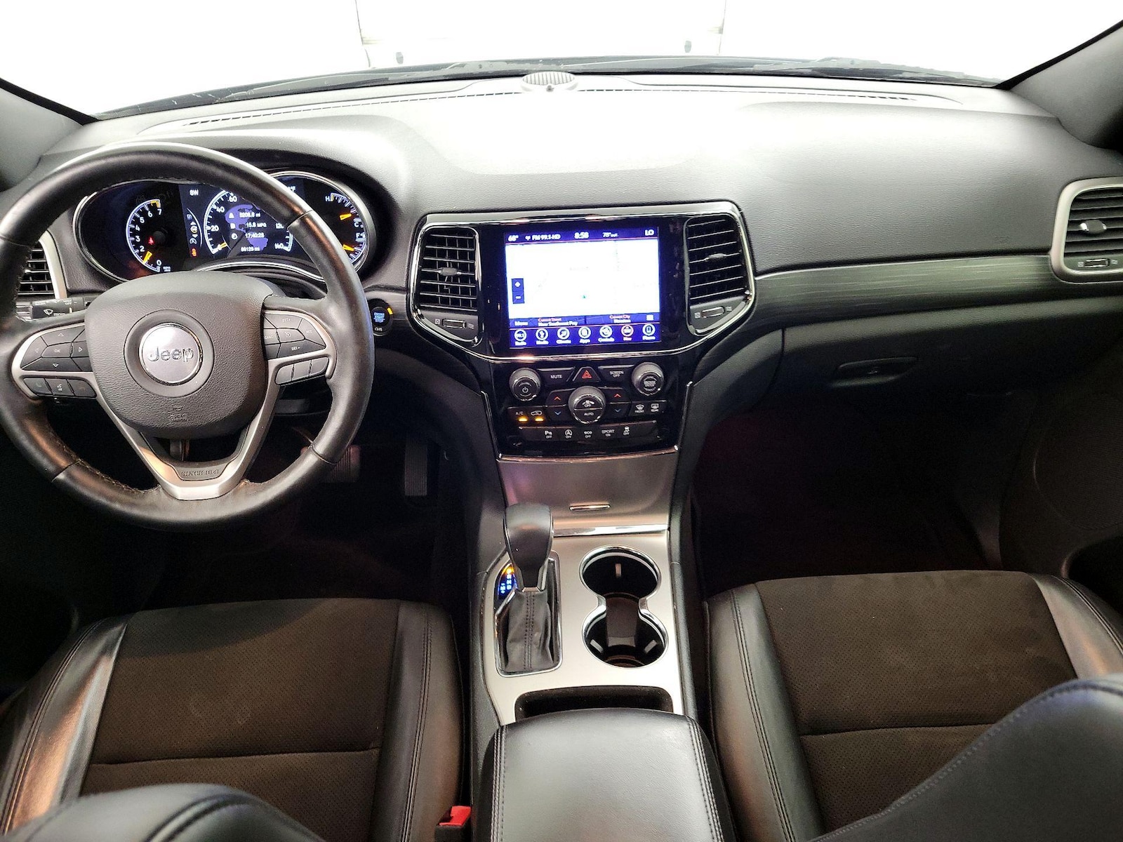 Apple CarPlay® & Android Auto™