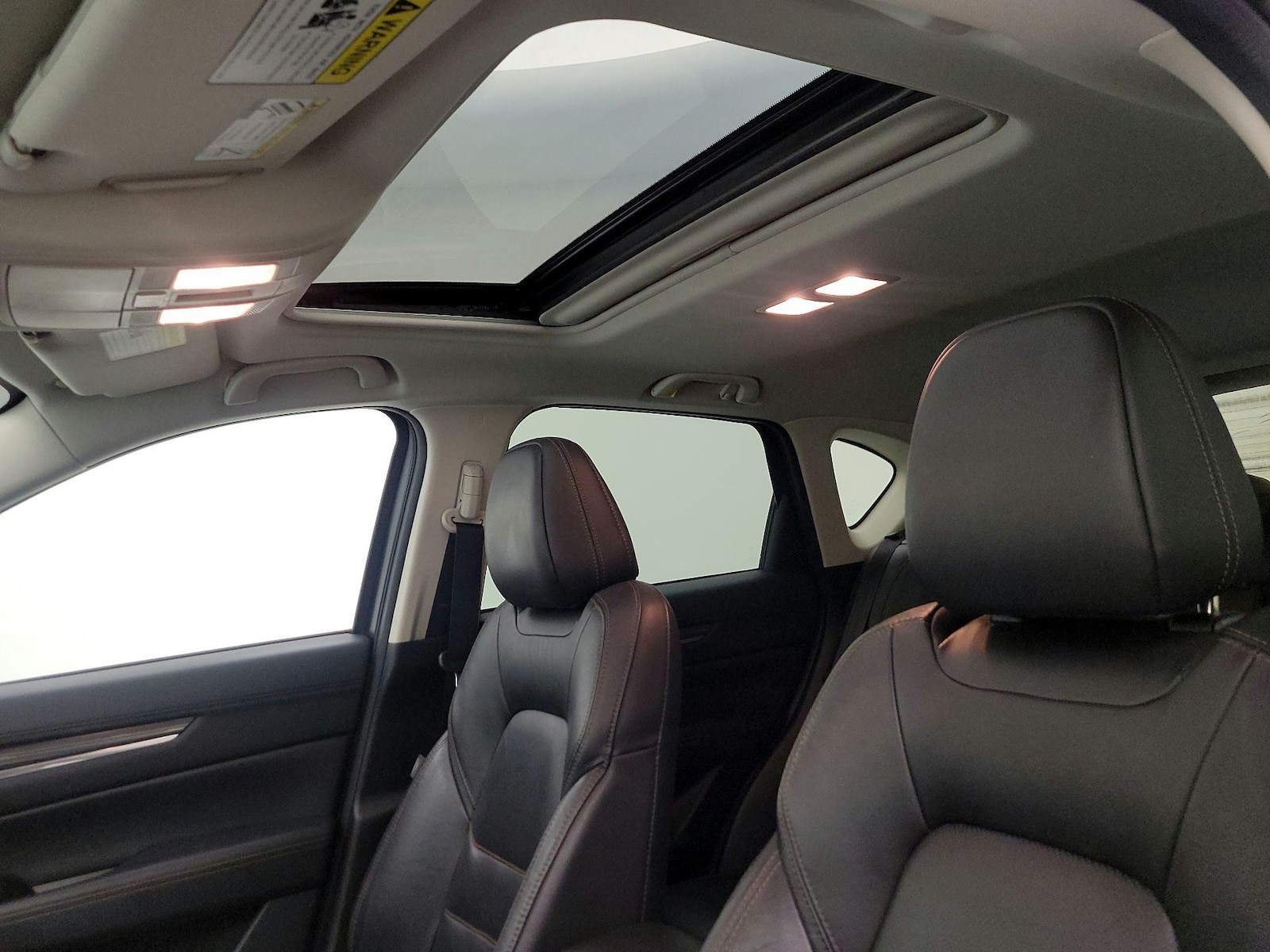 Sunroof(s) & Overhead Airbags