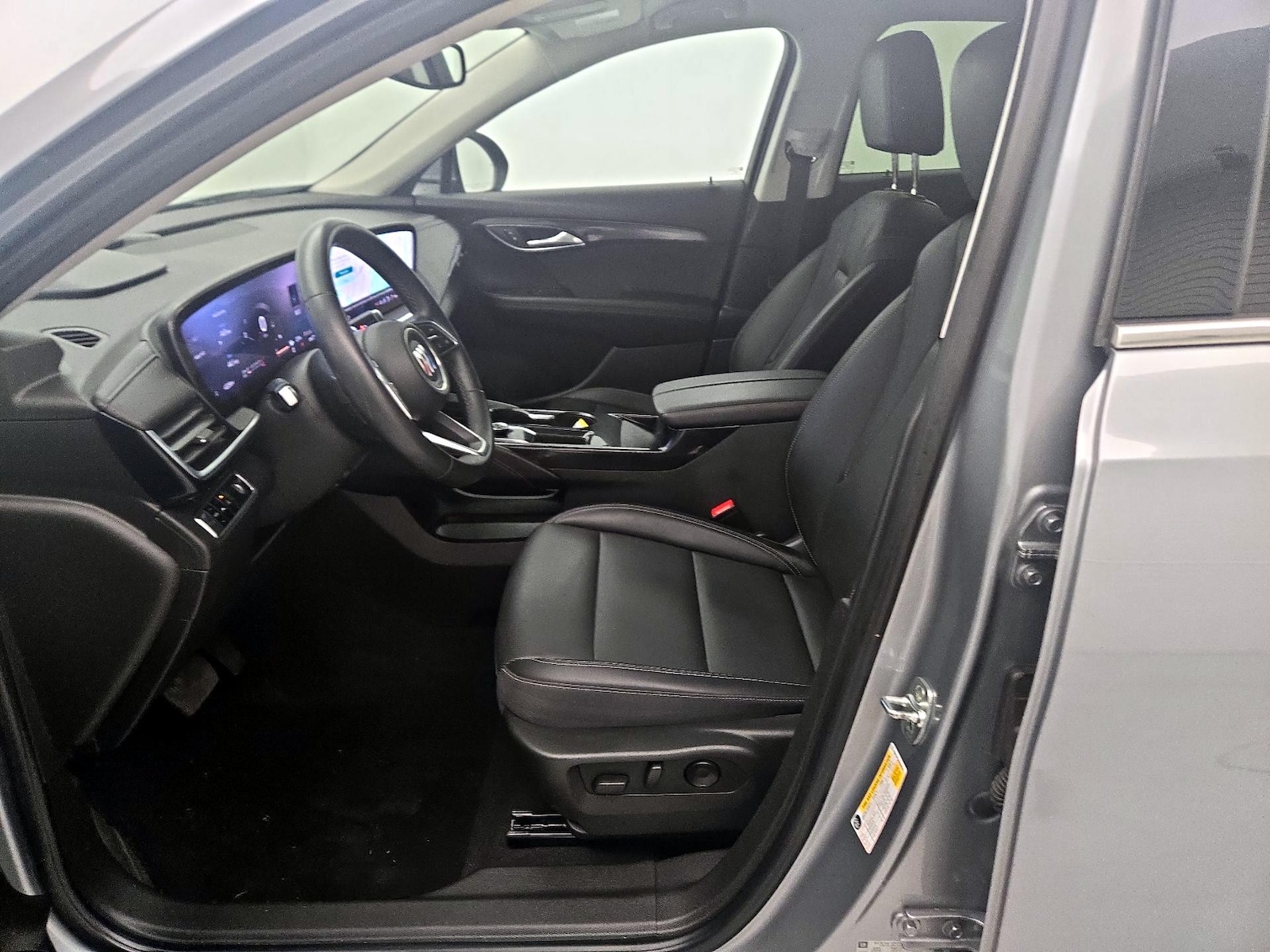 Power Seat(s) & Side Airbags