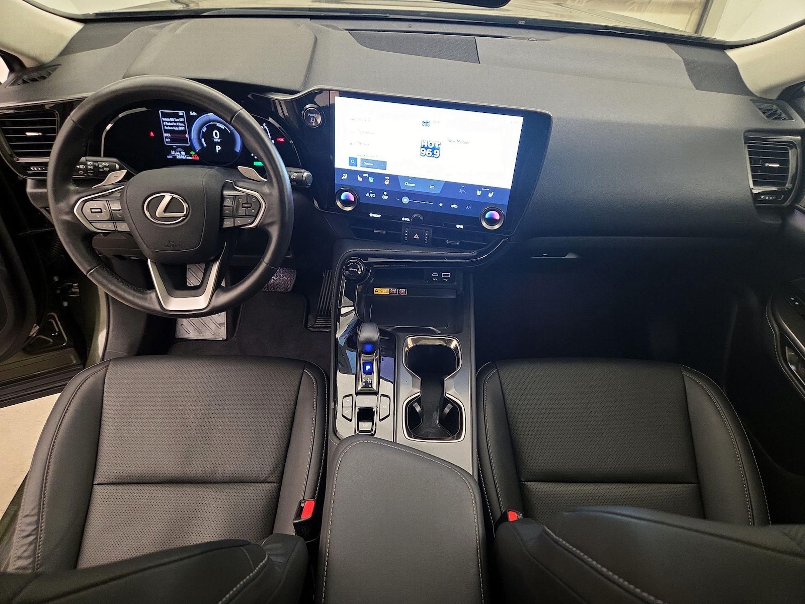 Apple CarPlay® & Android Auto™