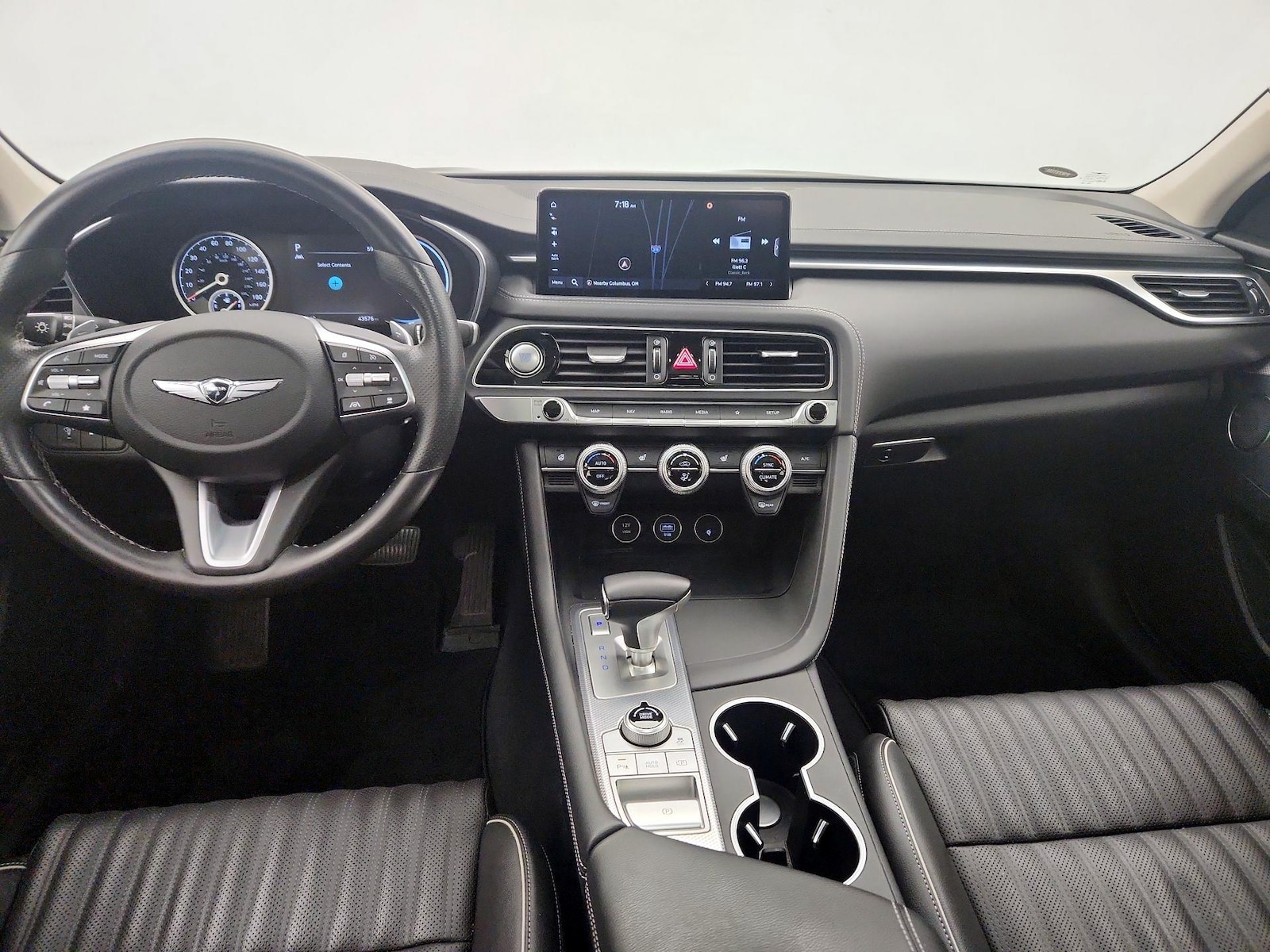 Apple CarPlay® & Android Auto™