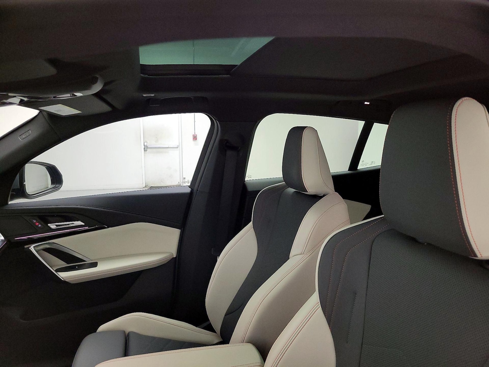 Skylight(s) & Overhead Airbags
