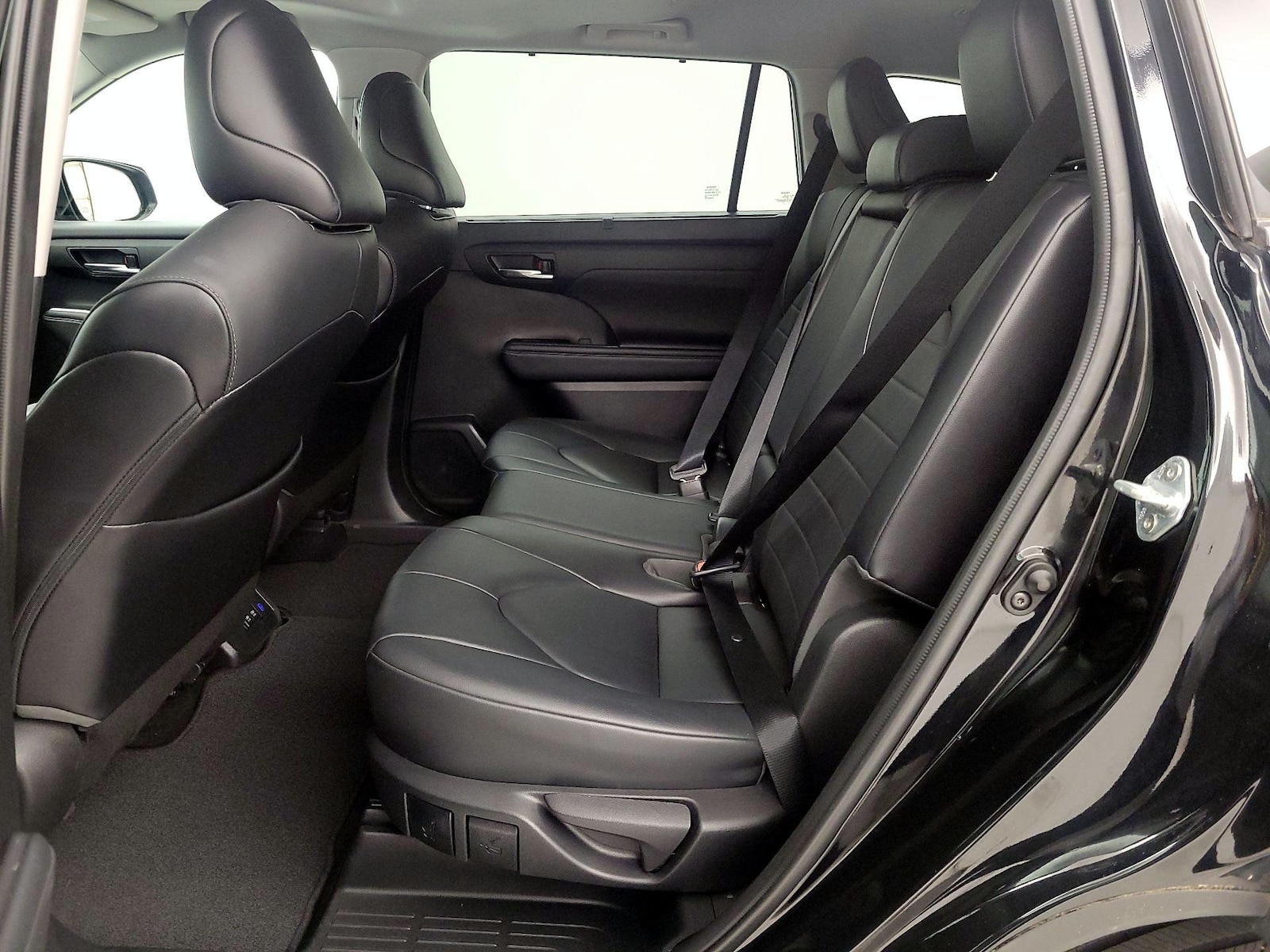 Rear Air Conditioning