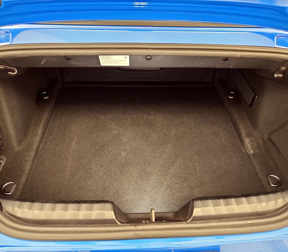 Trunk/Cargo (Seats Up)