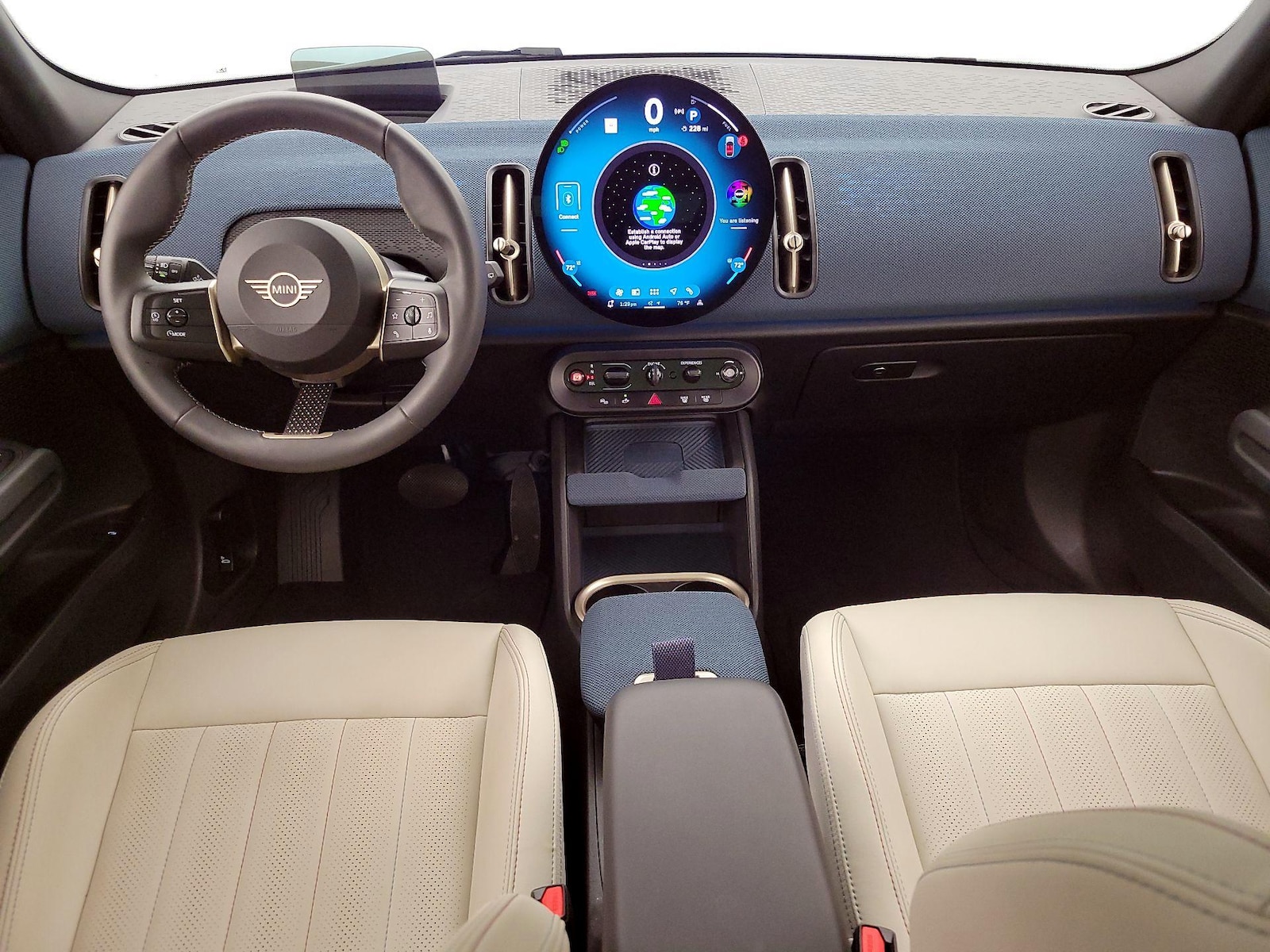 Apple CarPlay® & Android Auto™