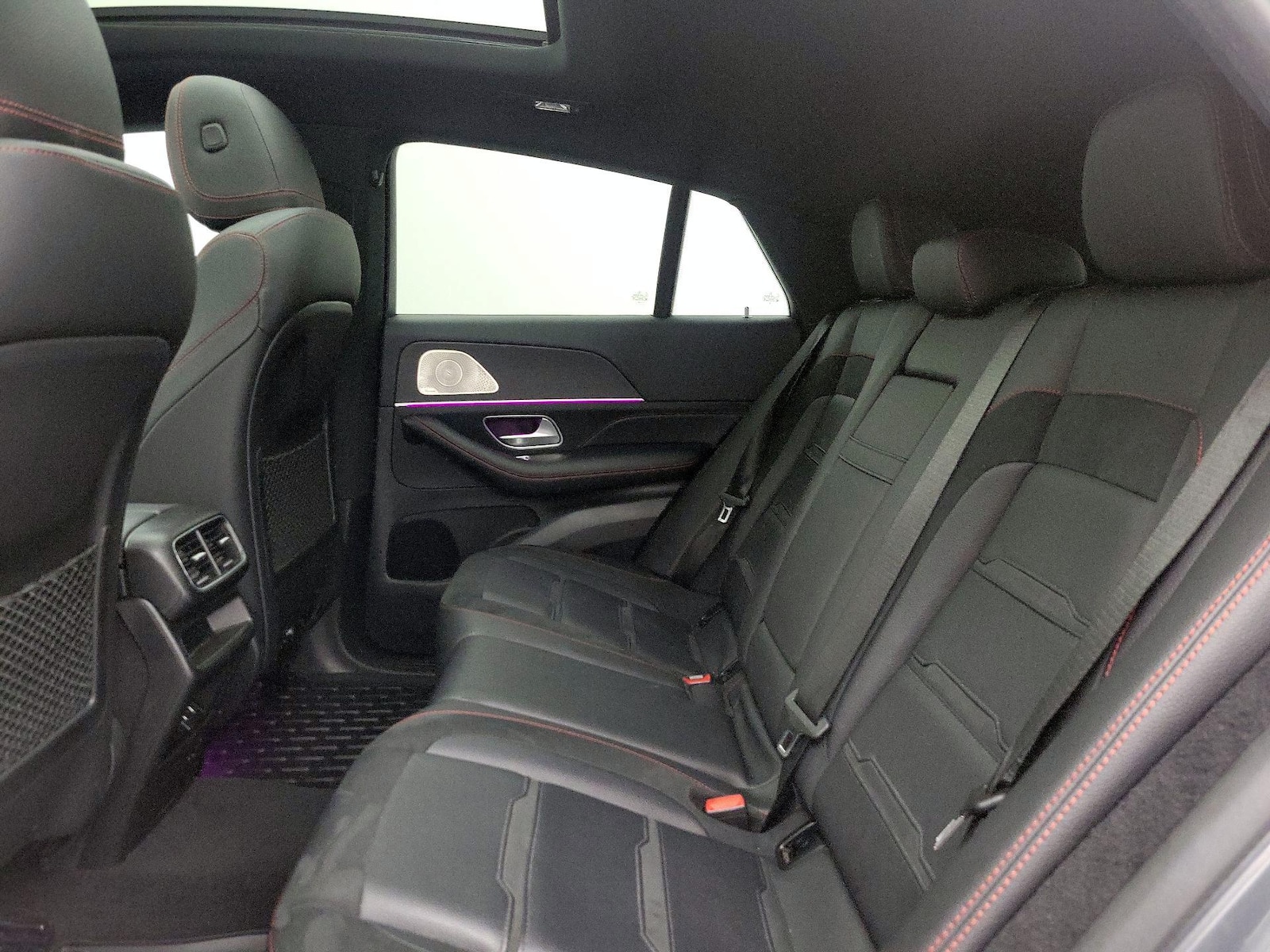 Rear Air Conditioning