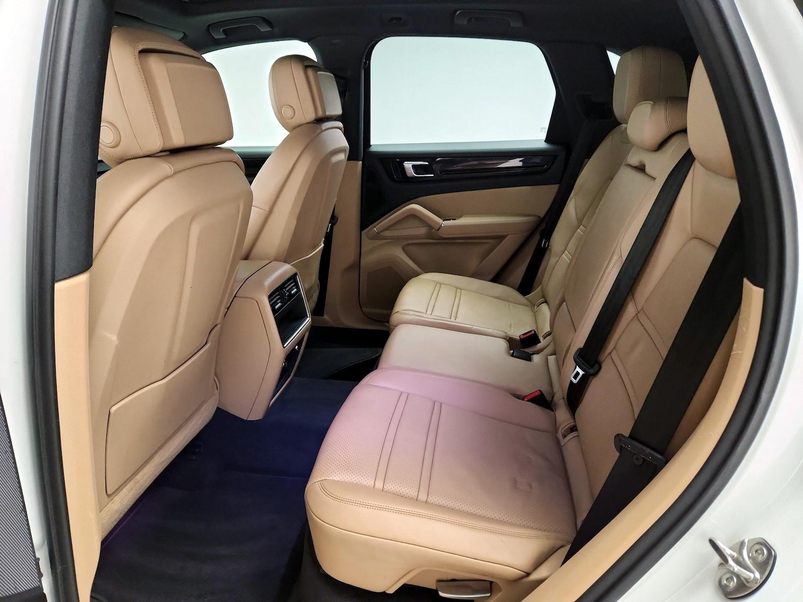 Rear Air Conditioning
