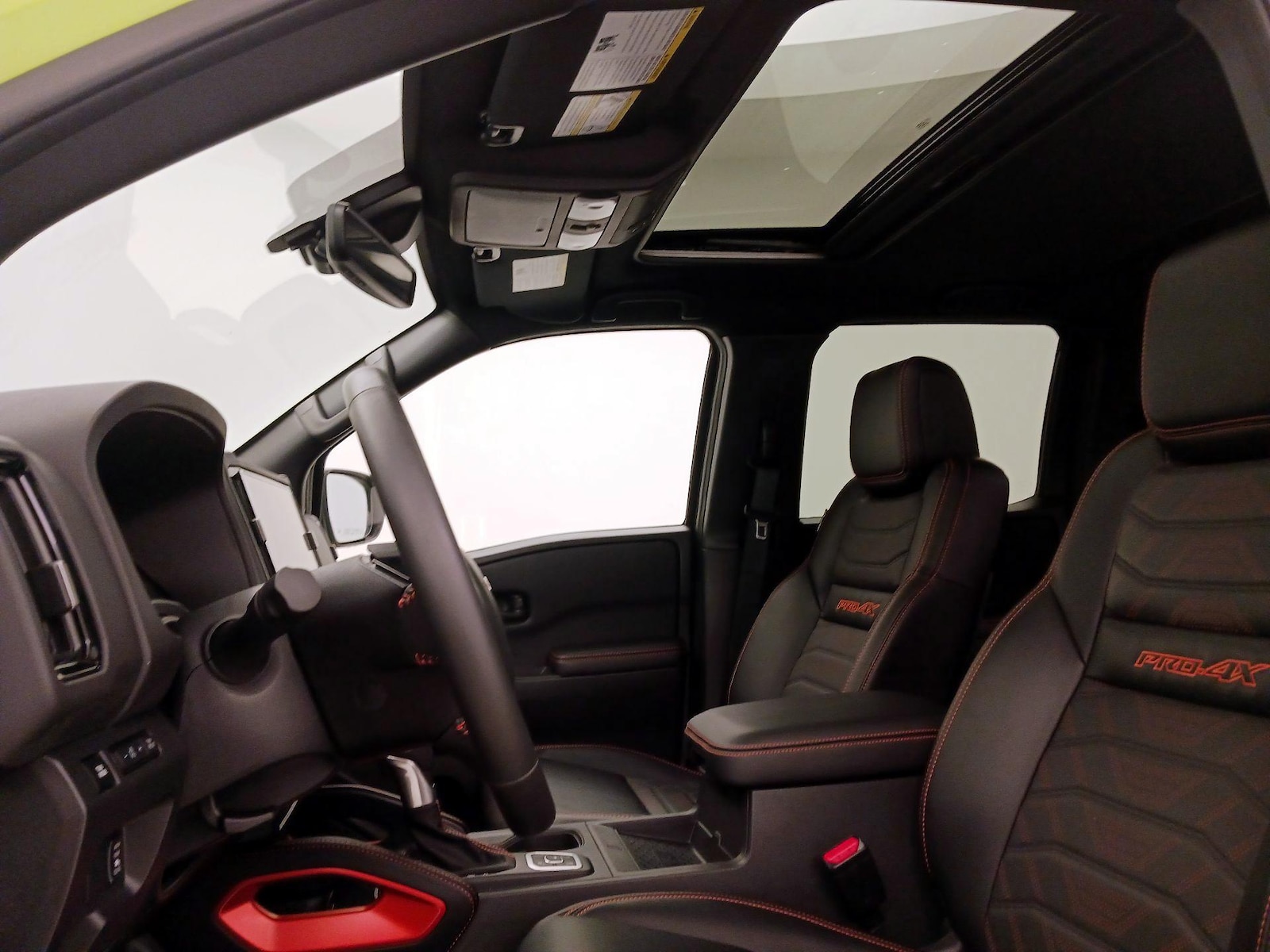 Sunroof(s) & Overhead Airbags